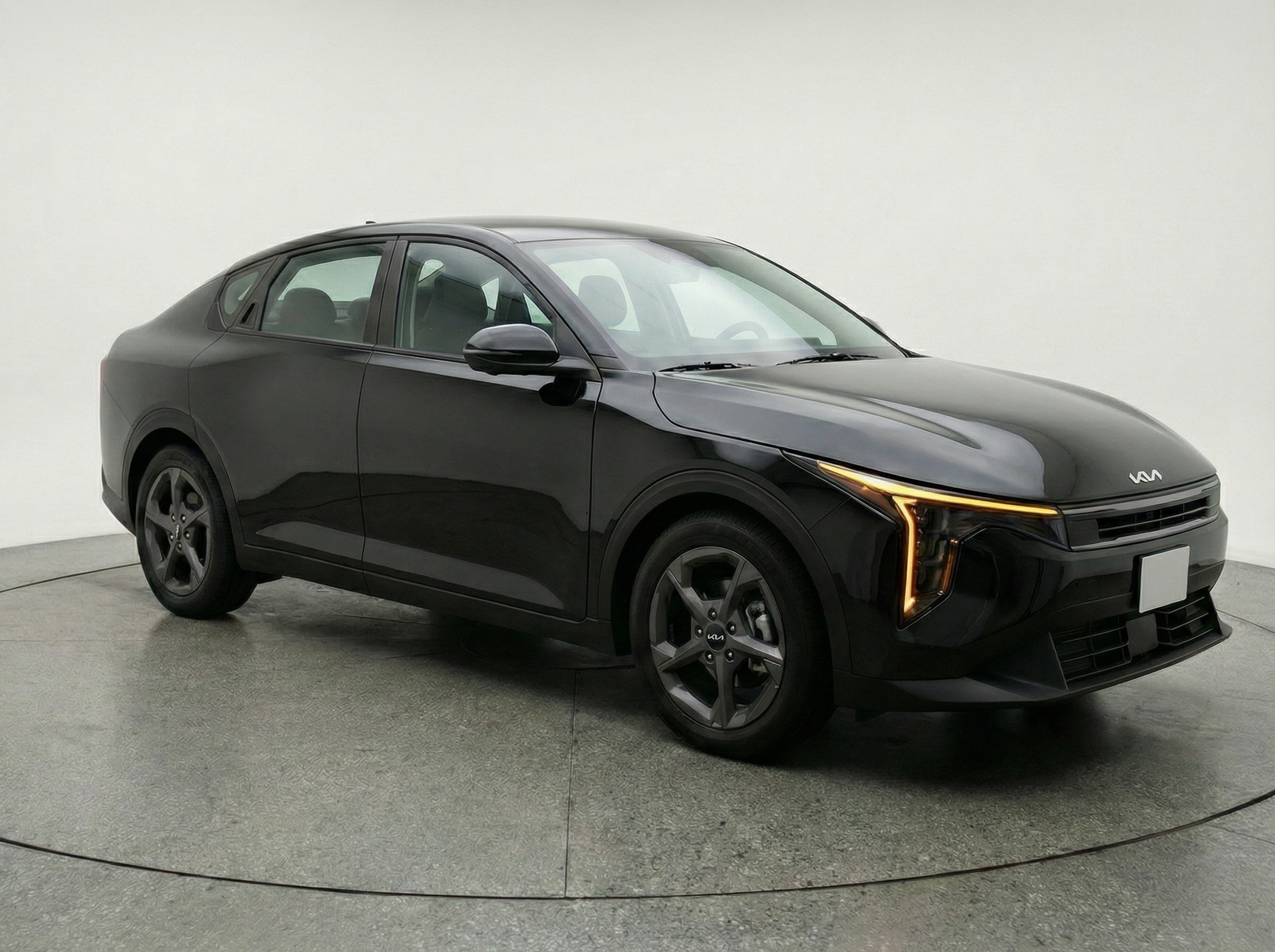 Thumbnail: 2025 Kia K4 - 1