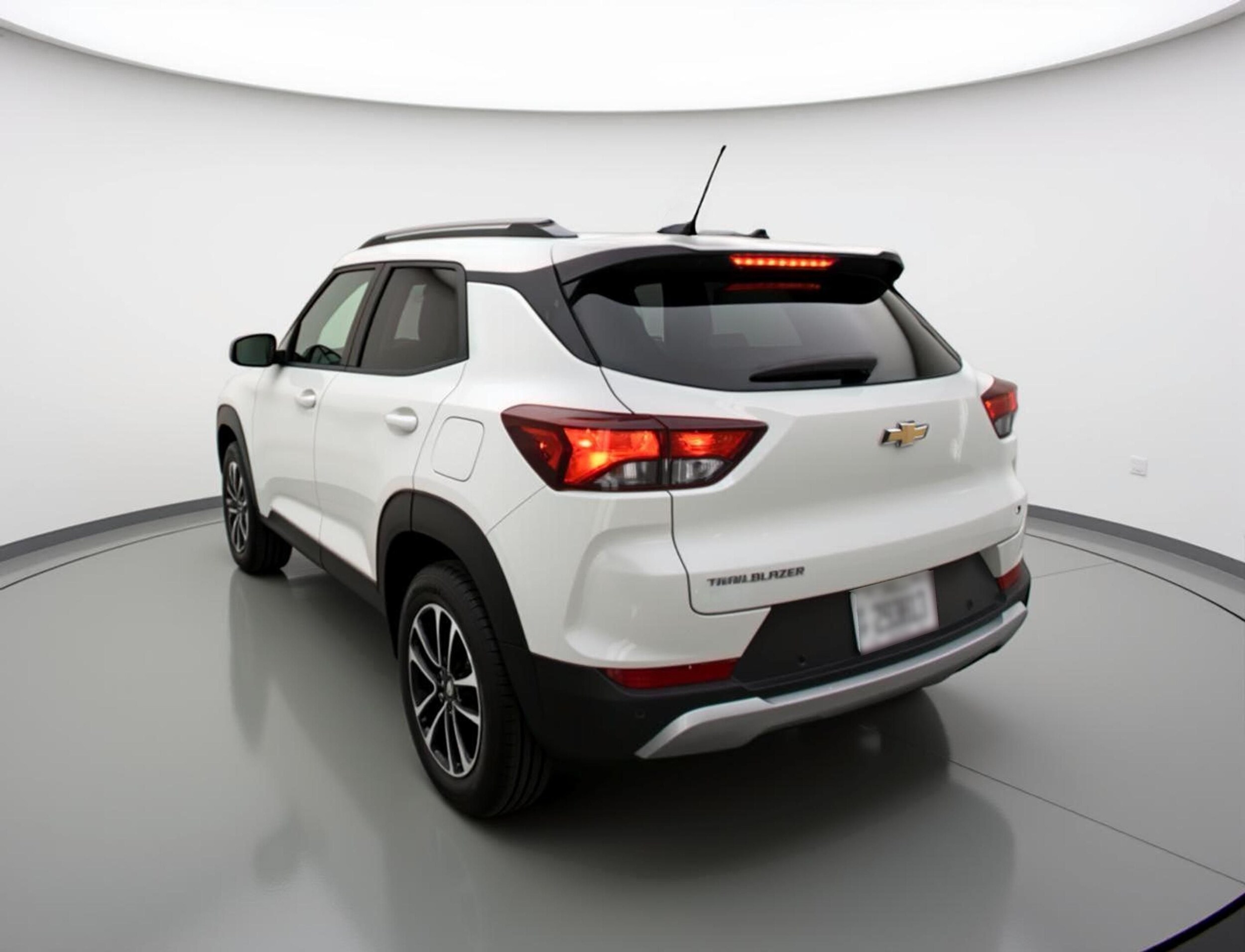 Thumbnail: 2025 Chevrolet TrailBlazer - 5