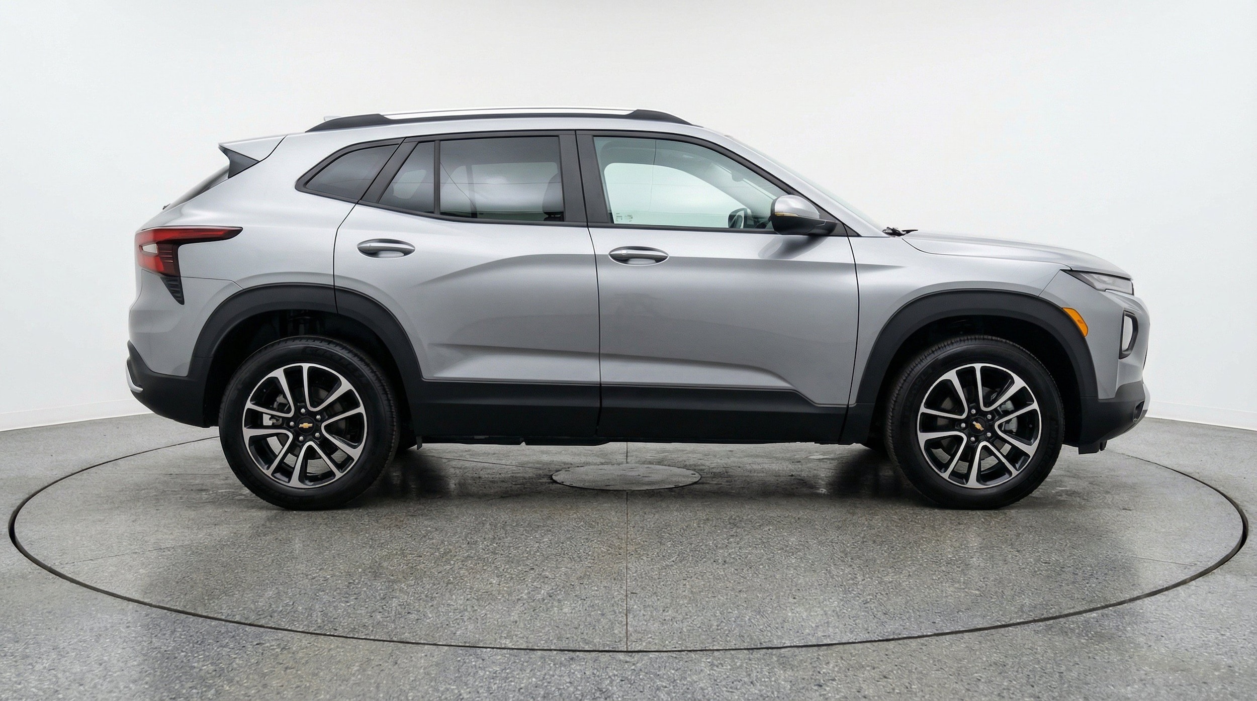 Thumbnail: 2025 Chevrolet TrailBlazer - 11