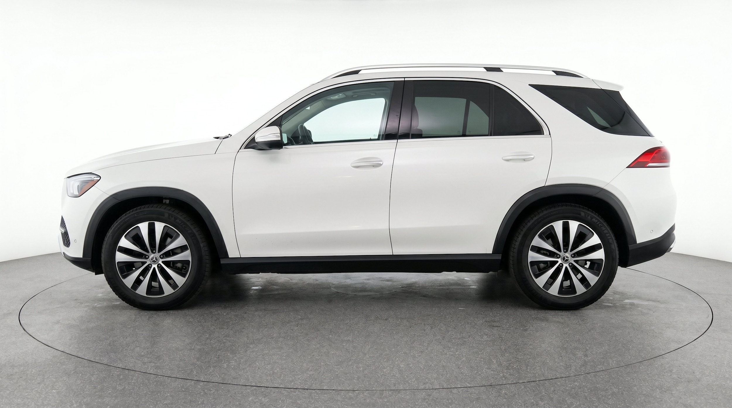 Thumbnail: 2026 Mercedes-Benz GLE - 5