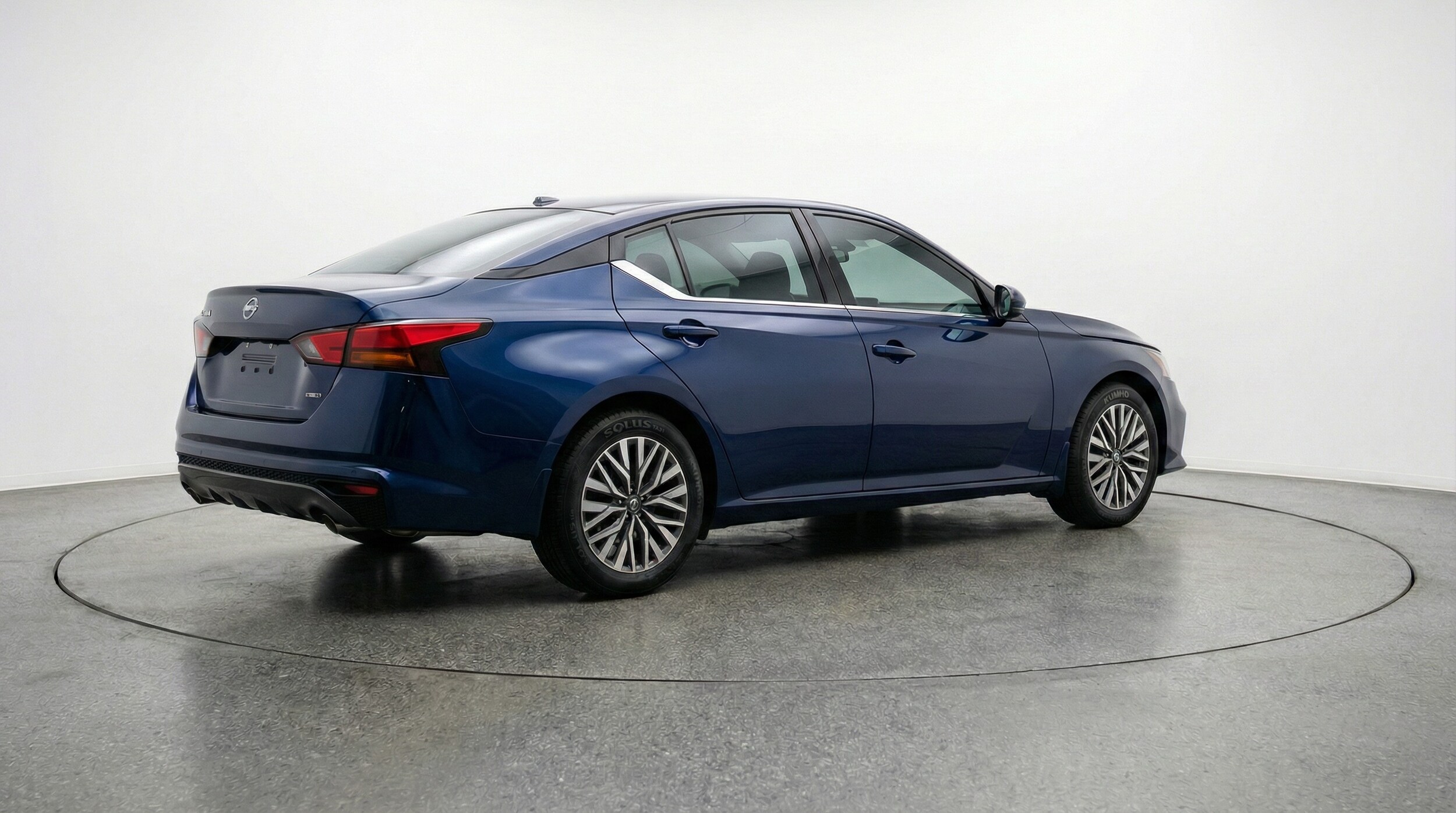 Thumbnail: 2025 Nissan Altima - 7