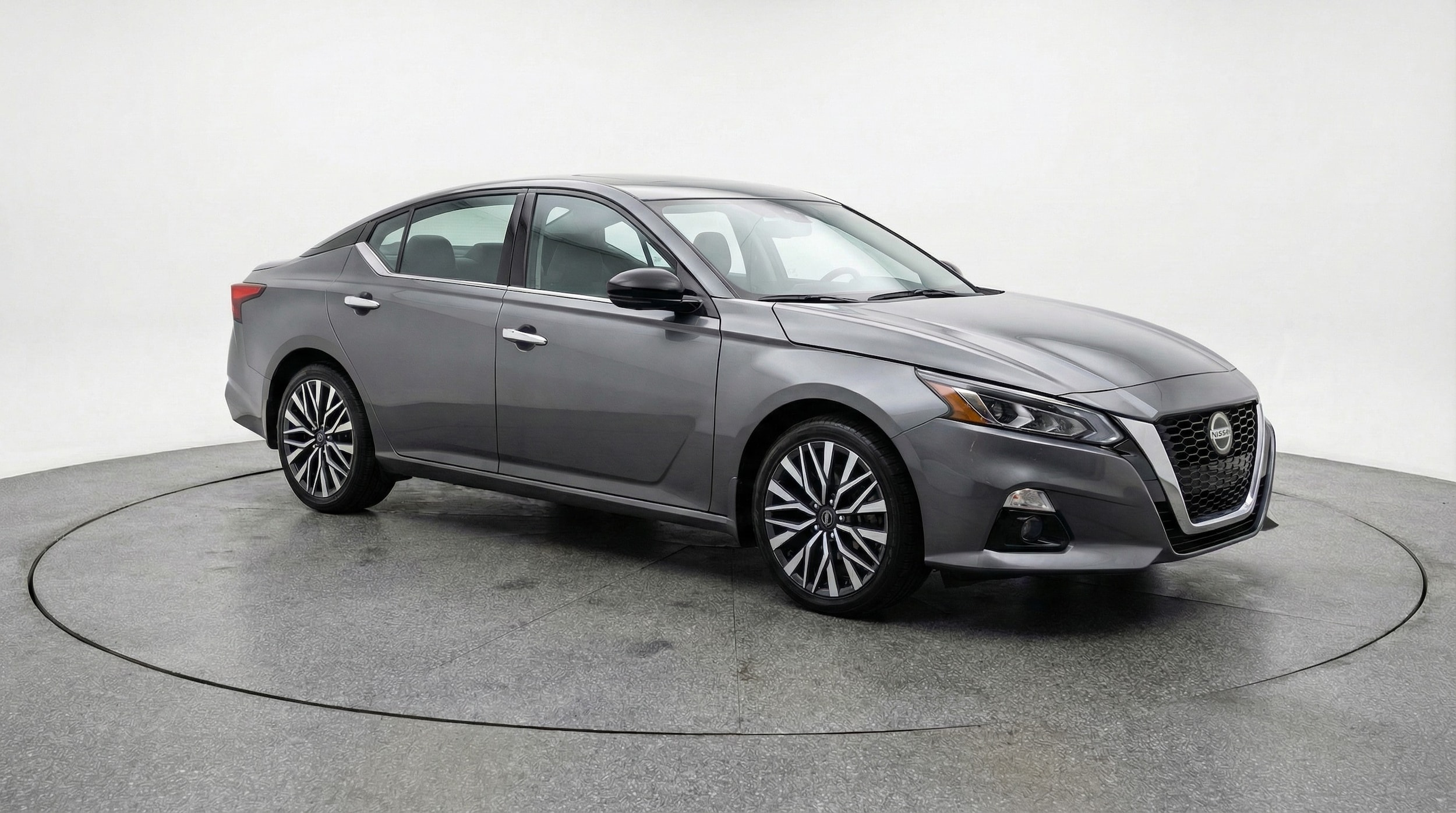 Thumbnail: 2025 Nissan Altima - 1