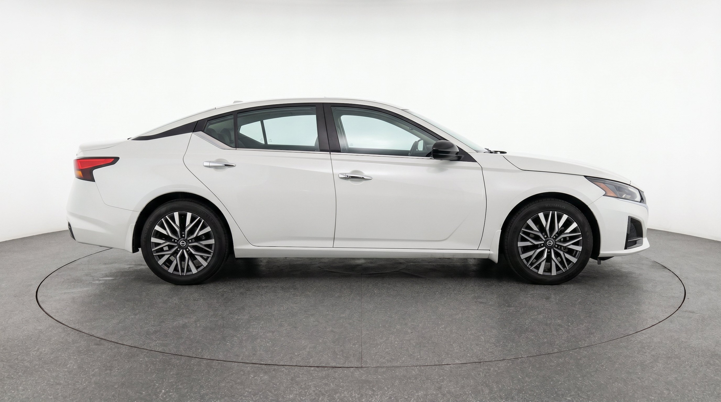 Thumbnail: 2025 Nissan Altima - 11