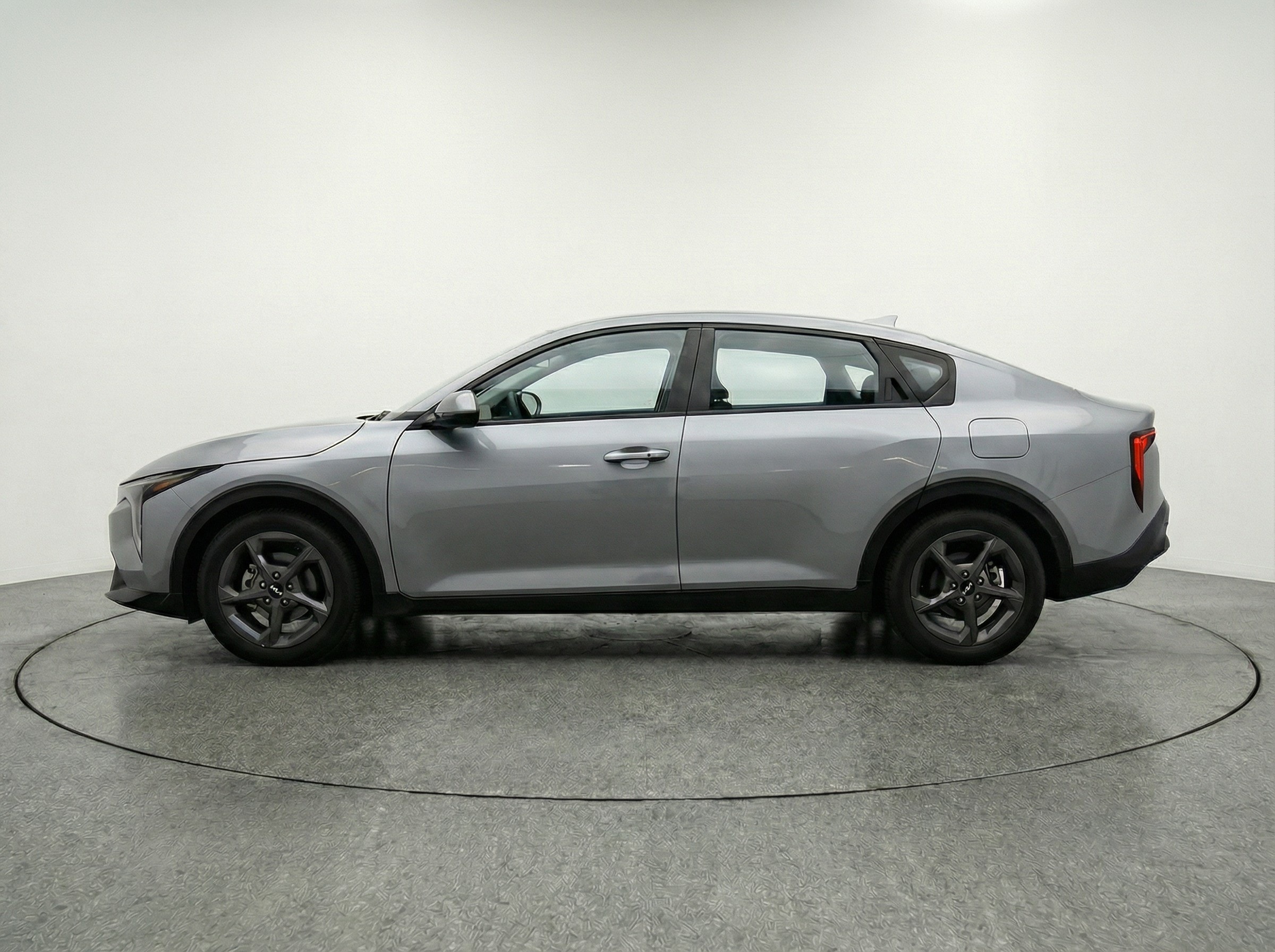 Thumbnail: 2025 Kia K4 - 4