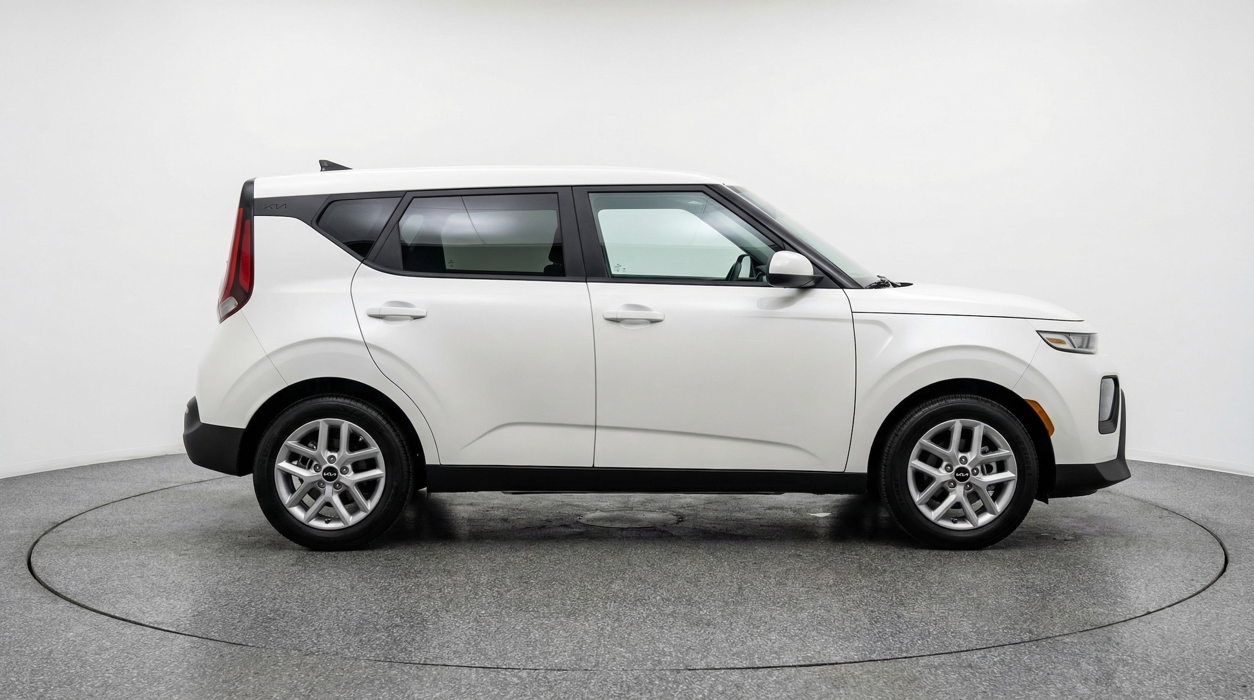 Thumbnail: 2025 Kia Soul - 8