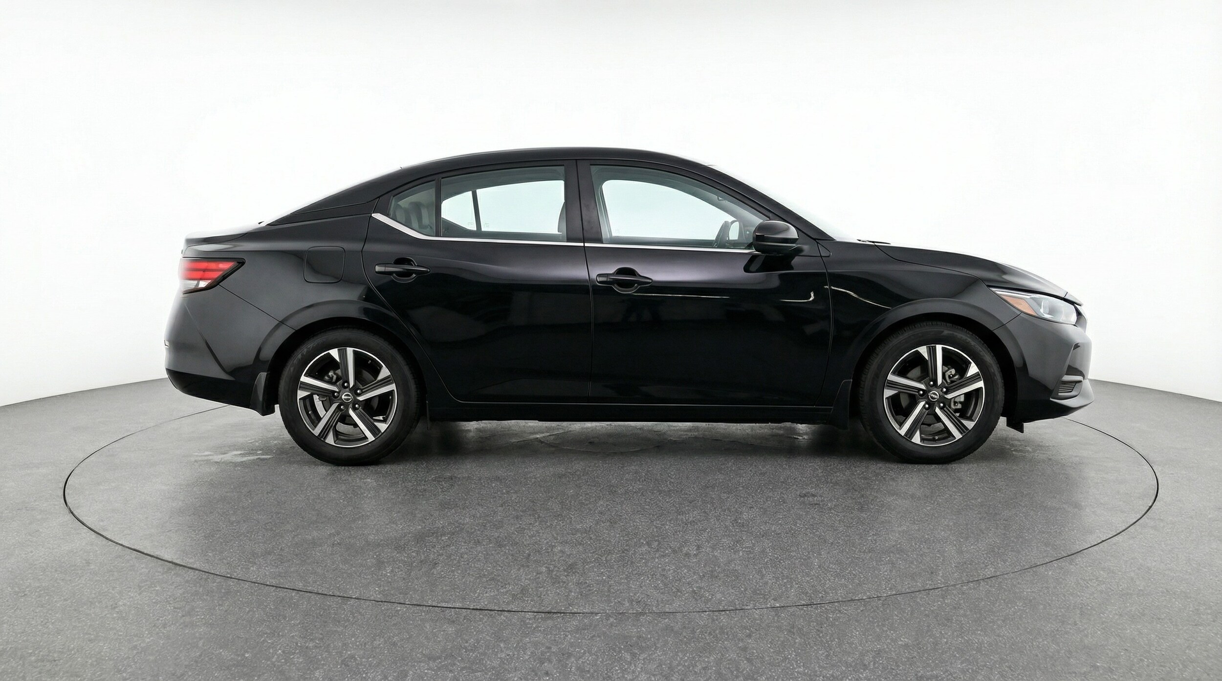 Thumbnail: 2025 Nissan Sentra - 8