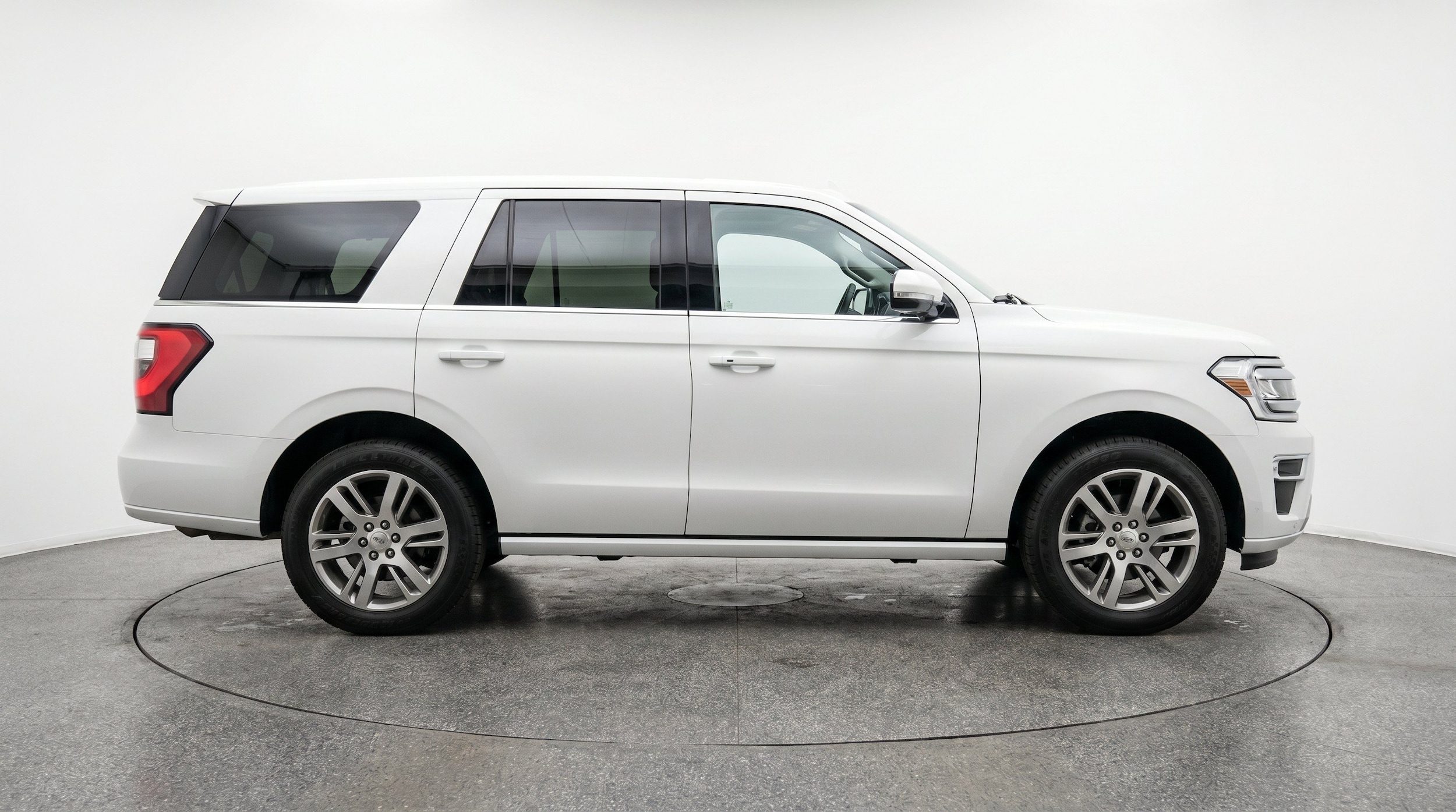 Thumbnail: 2024 Ford Expedition - 10
