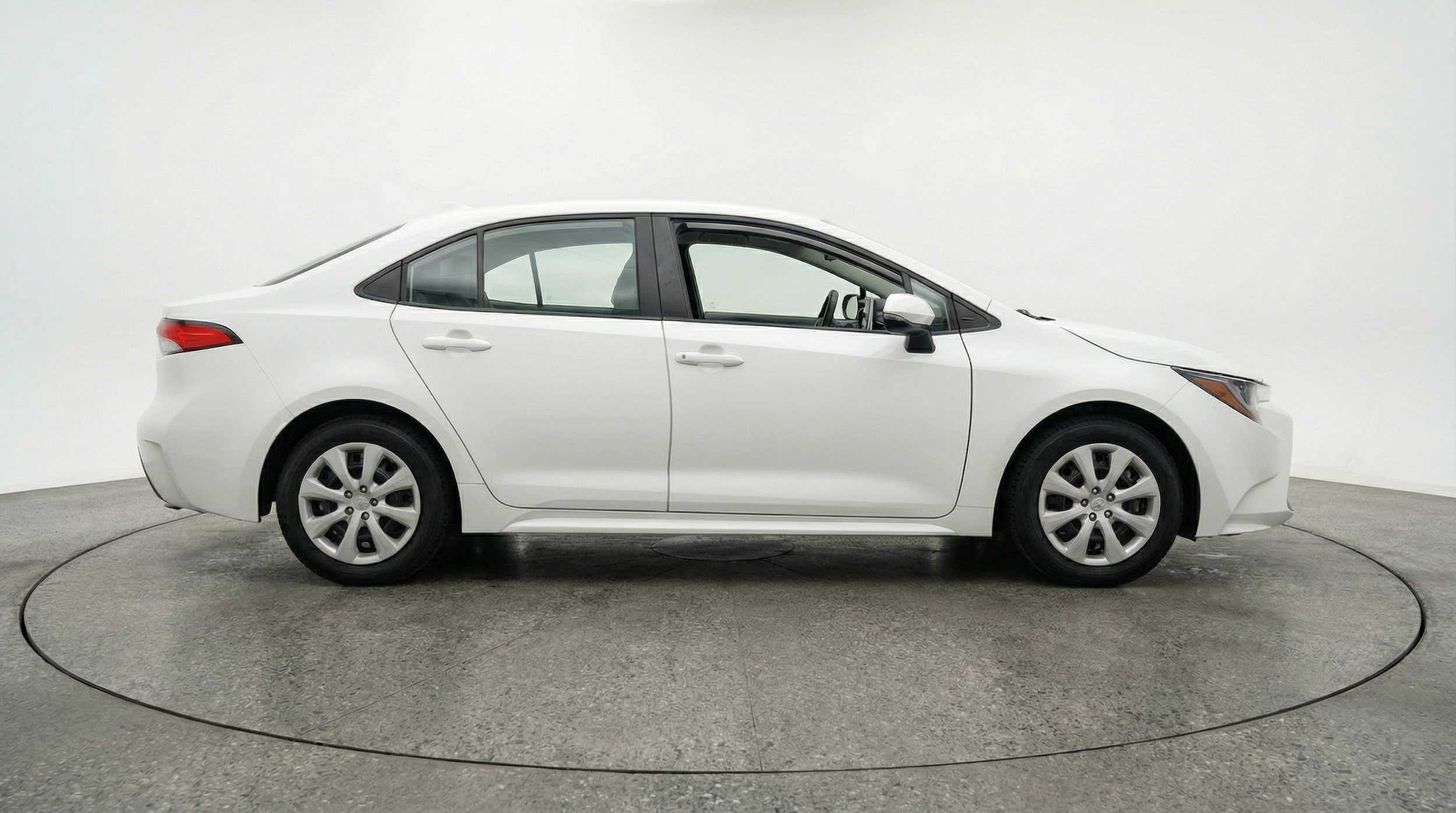 Thumbnail: 2025 Toyota Corolla - 8