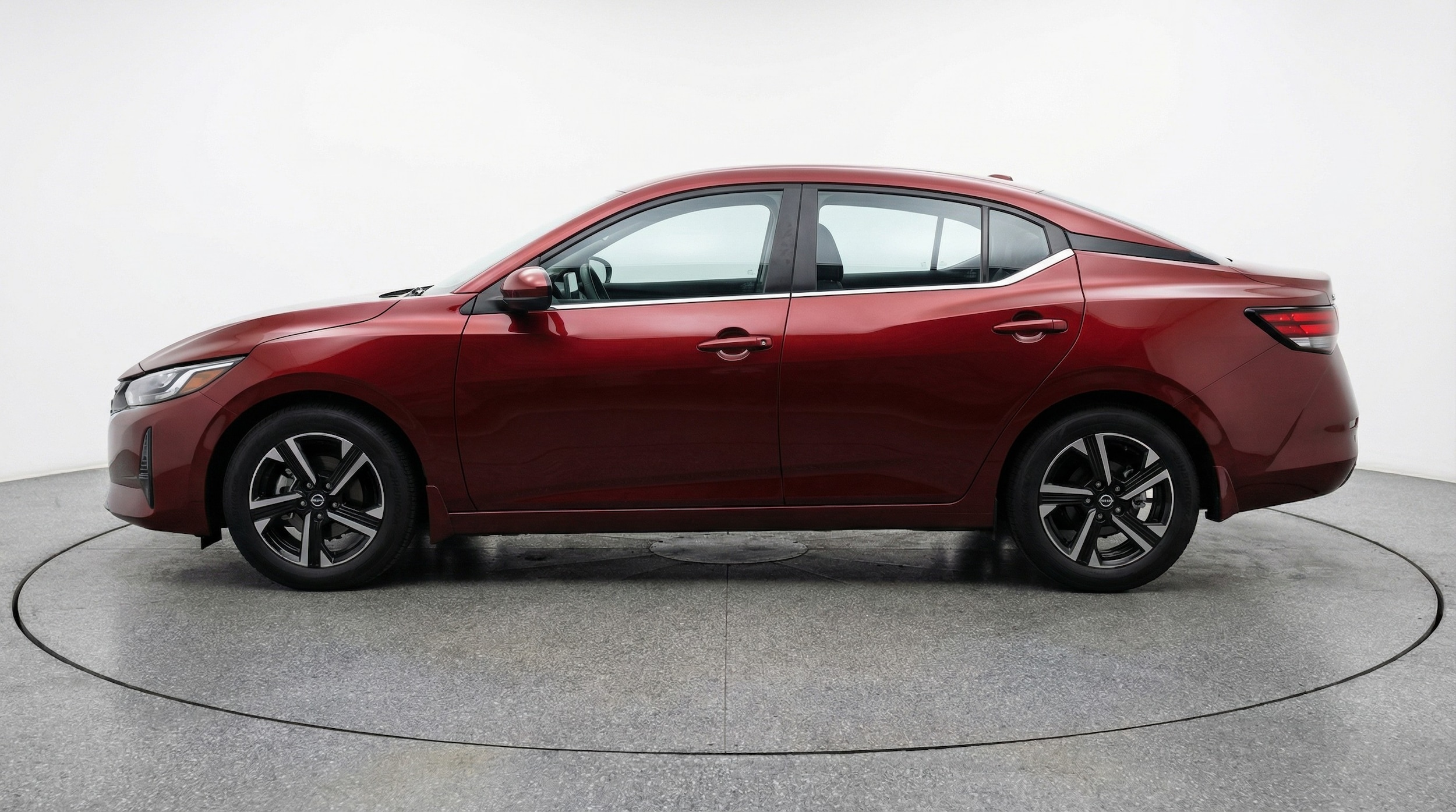 Thumbnail: 2025 Nissan Sentra - 4