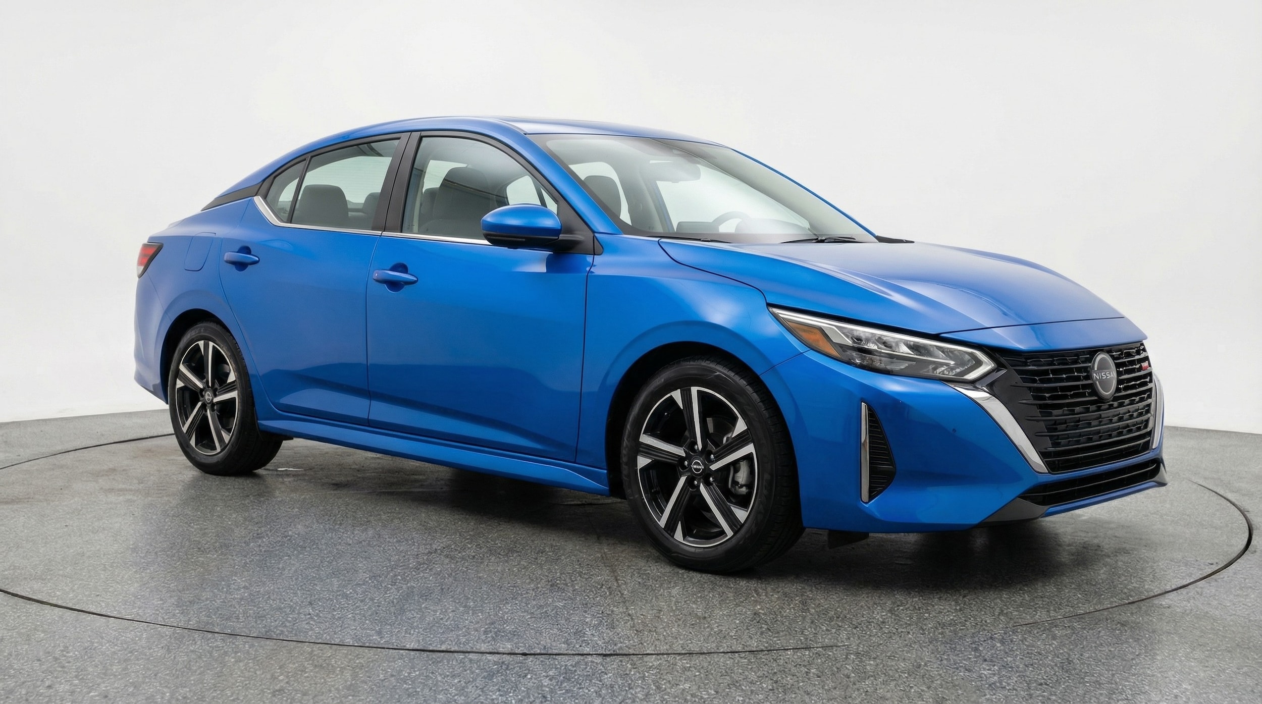 Thumbnail: 2025 Nissan Sentra - 1