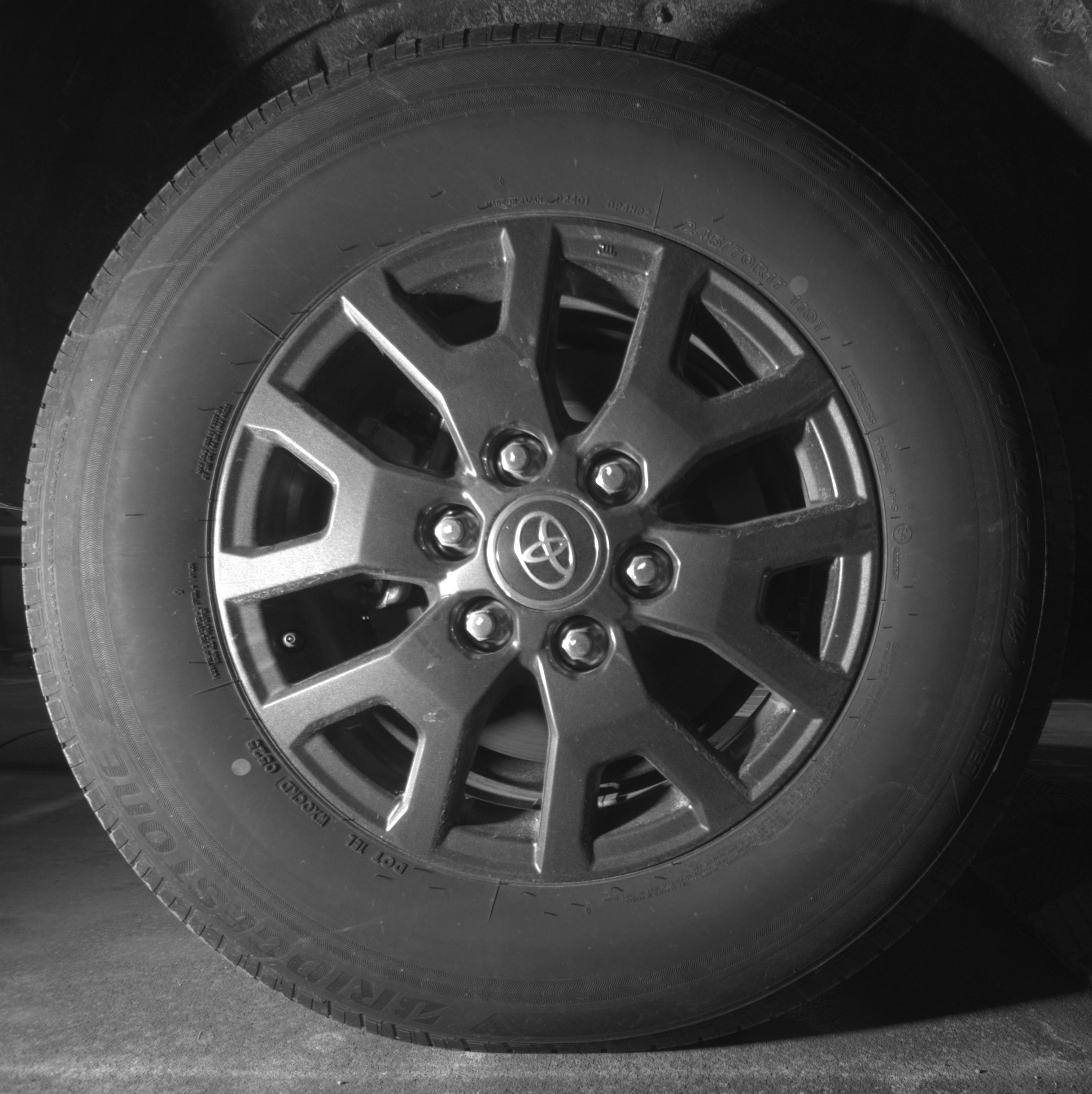 Thumbnail: 2025 Toyota 4Runner - 12