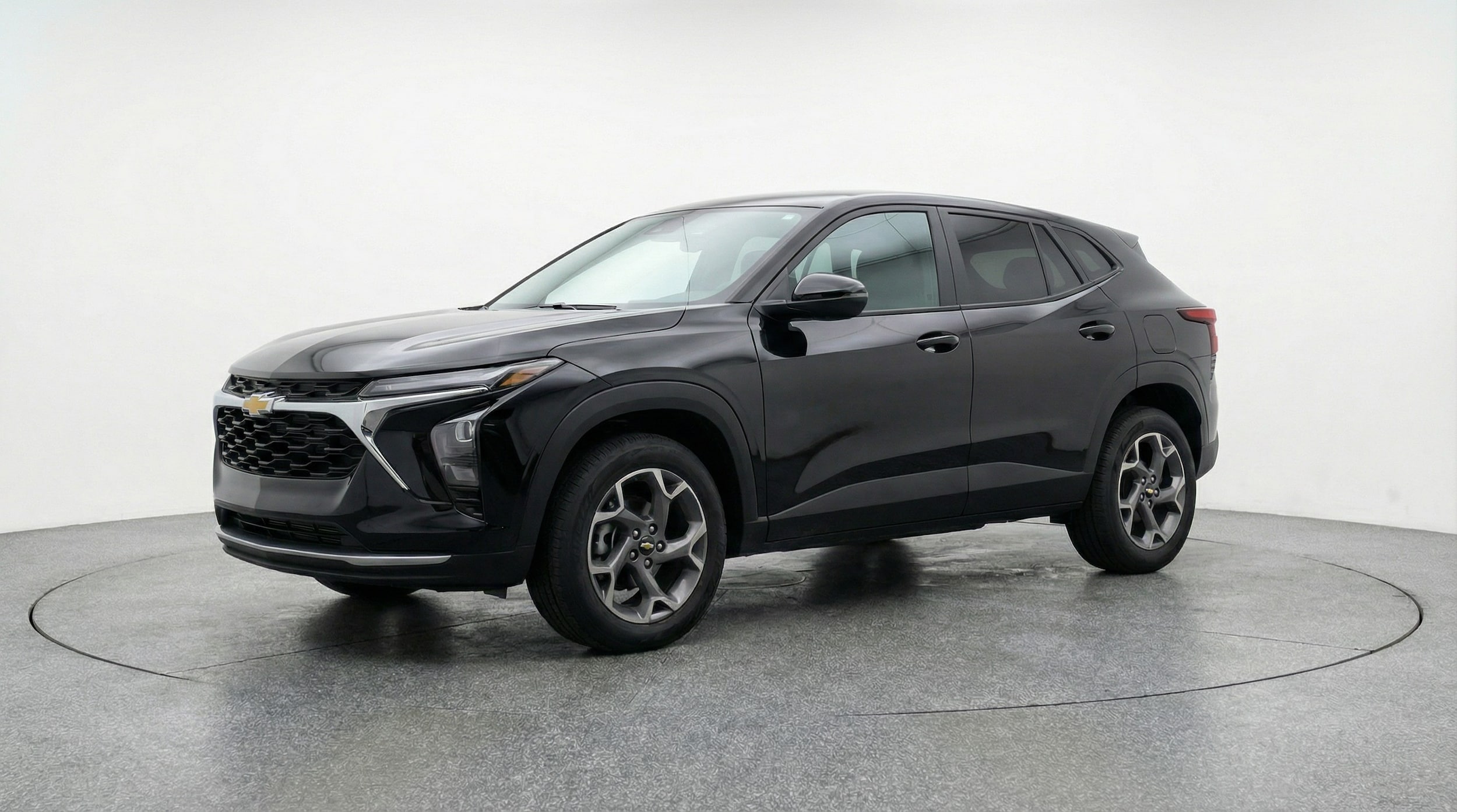 Thumbnail: 2025 Chevrolet Trax - 3