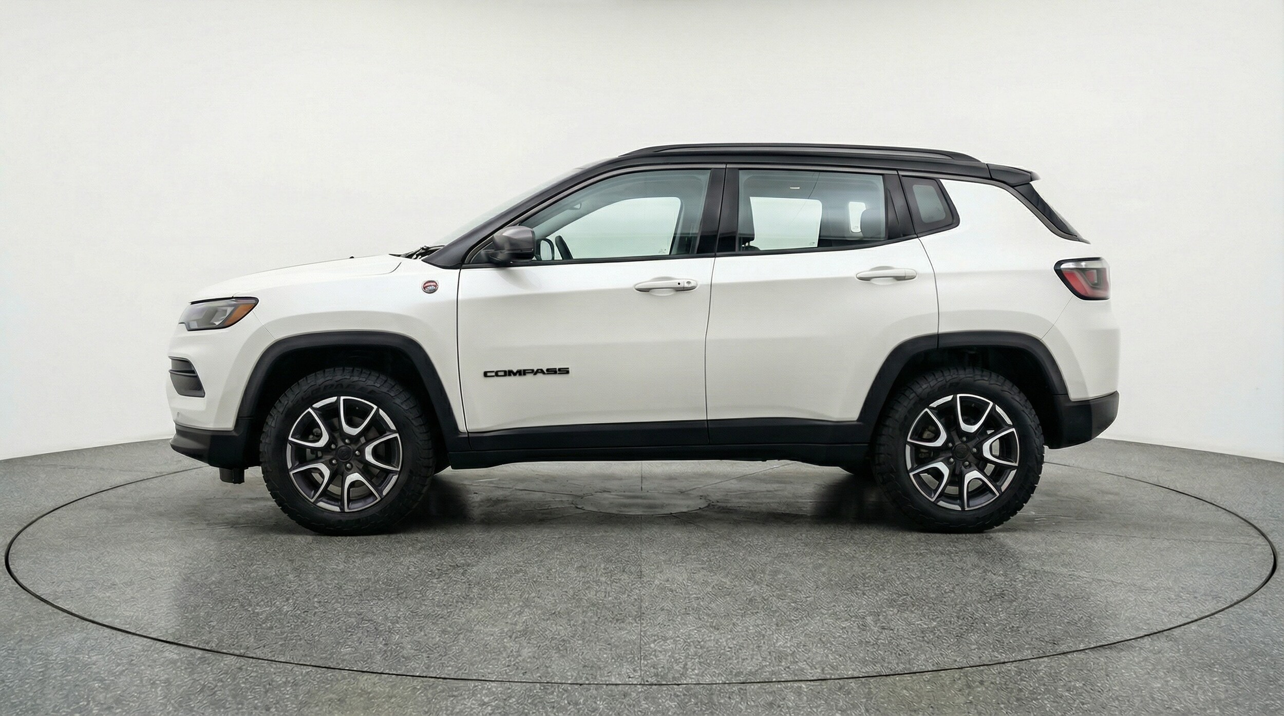 Thumbnail: 2025 Jeep Compass - 4