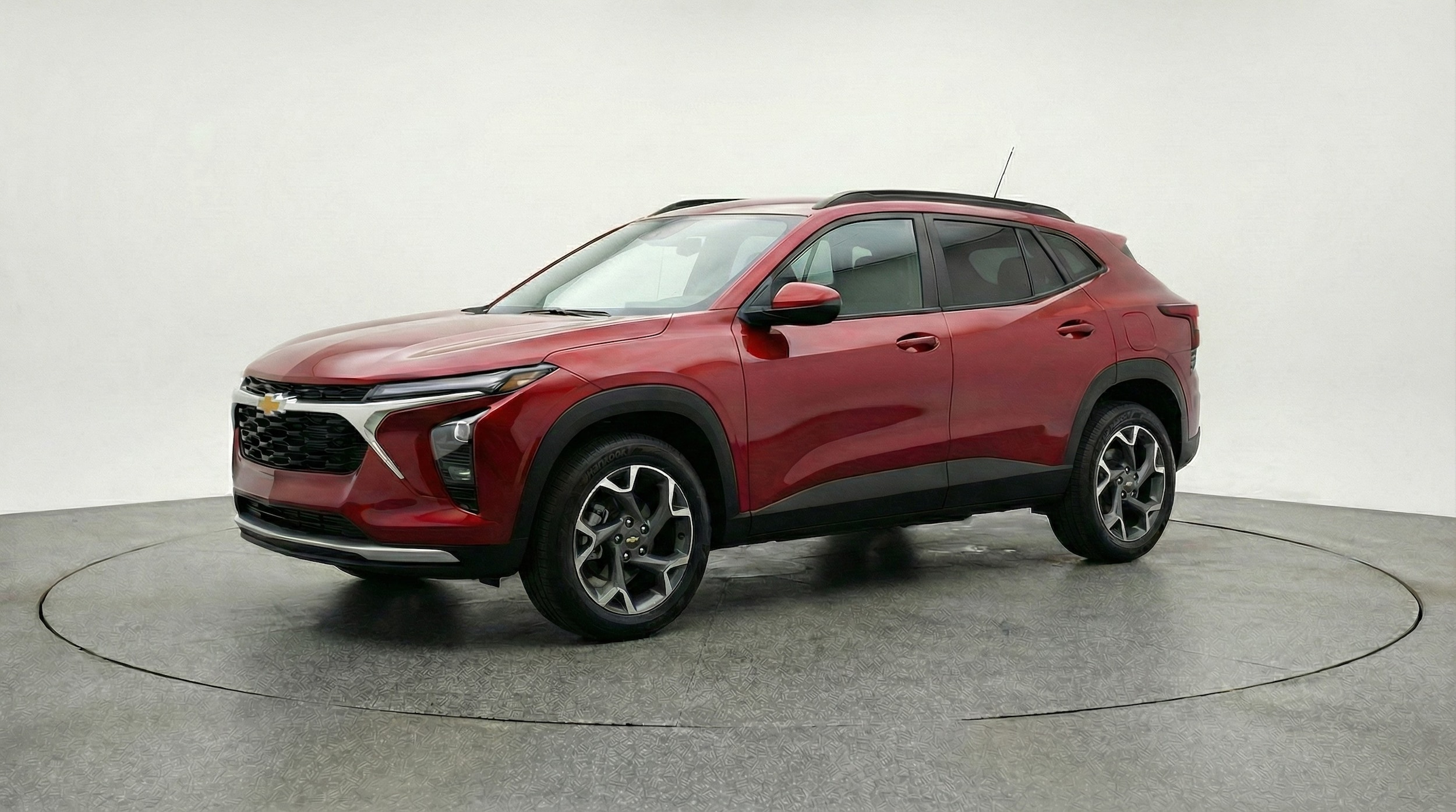 Thumbnail: 2025 Chevrolet Trax - 3