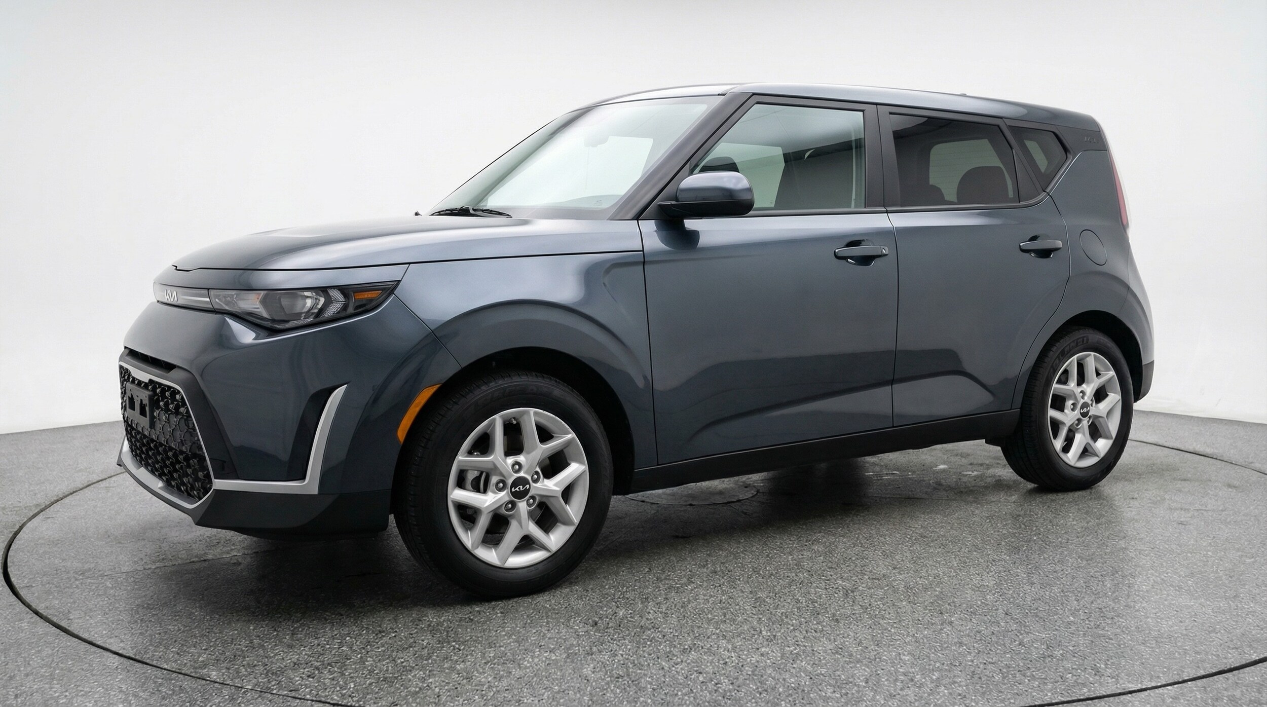 Thumbnail: 2025 Kia Soul - 3