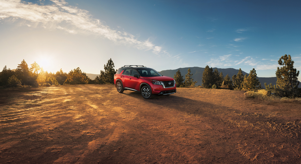 2025-Nissan-Pathfinder.webp