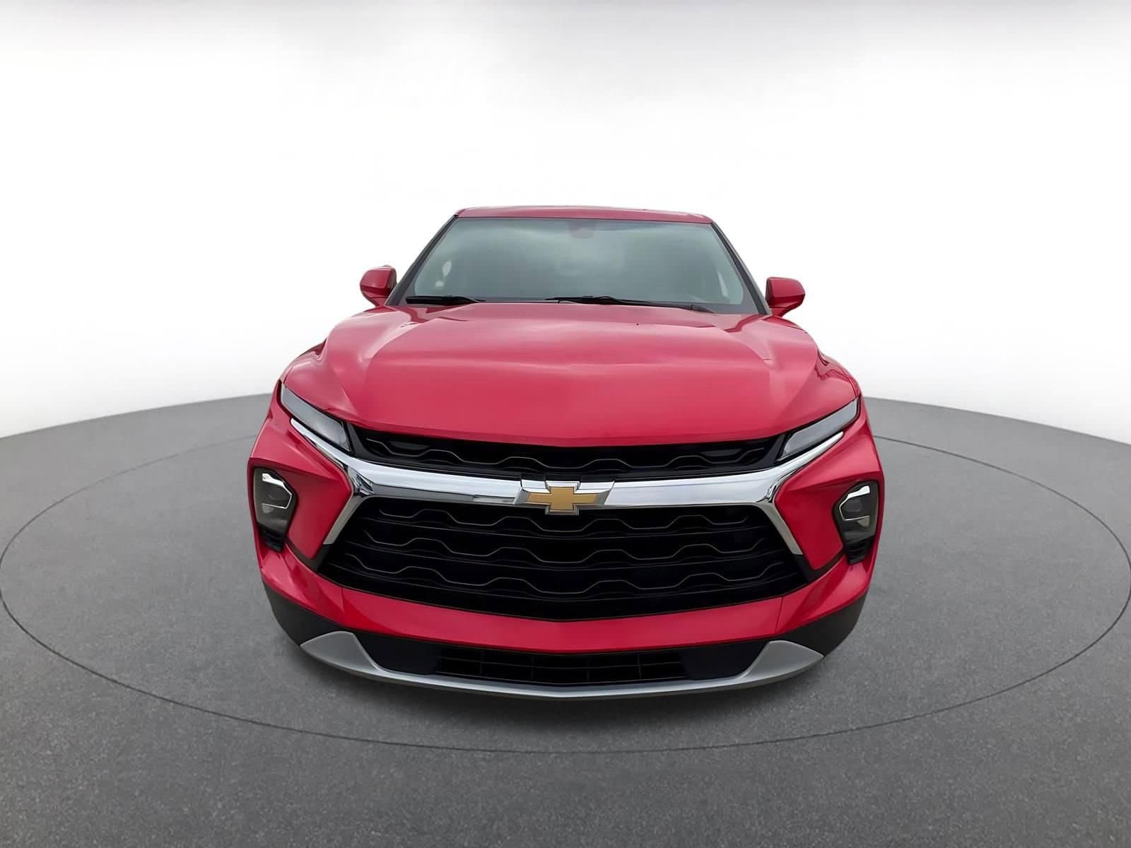 Thumbnail: 2025 Chevrolet Blazer - 3