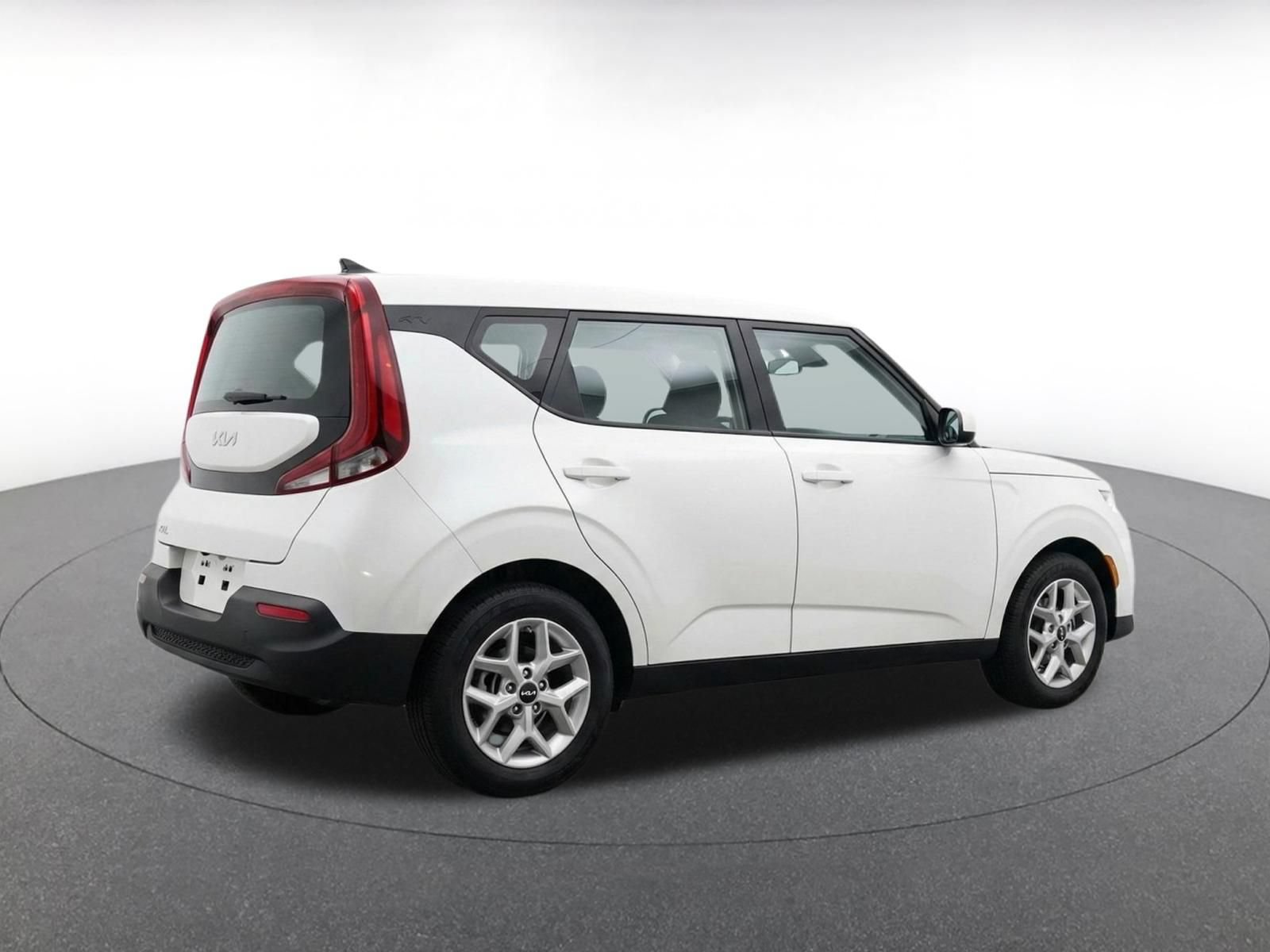 Thumbnail: 2025 Kia Soul - 9