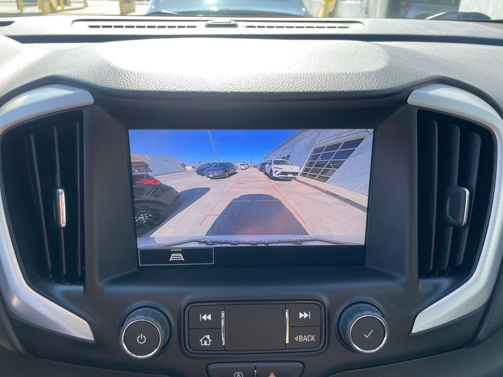 Thumbnail: 2024 GMC Terrain - 17