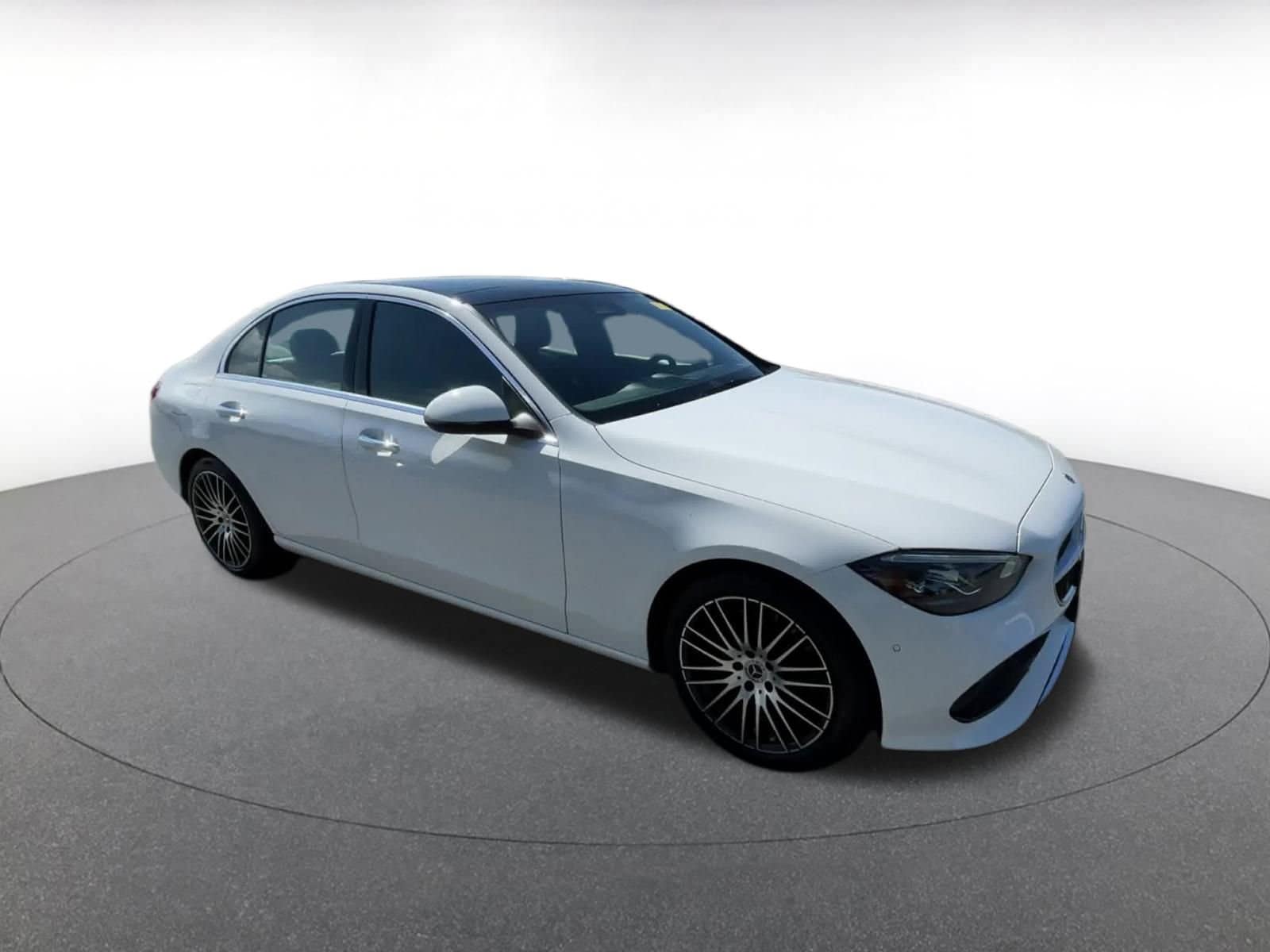 Thumbnail: 2024 Mercedes-Benz C-Class - 2