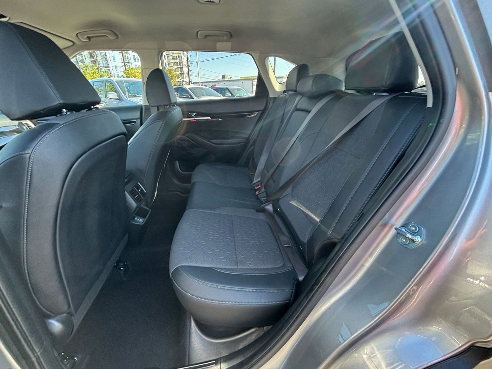 Thumbnail: 2025 Kia Seltos - 27