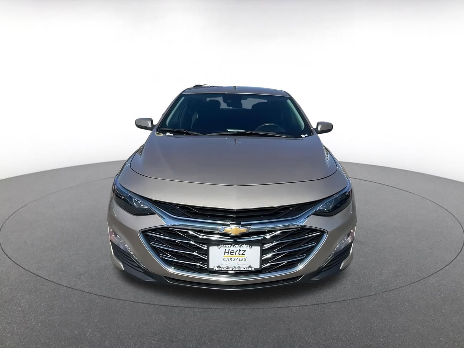 Thumbnail: 2023 Chevrolet Malibu - 4