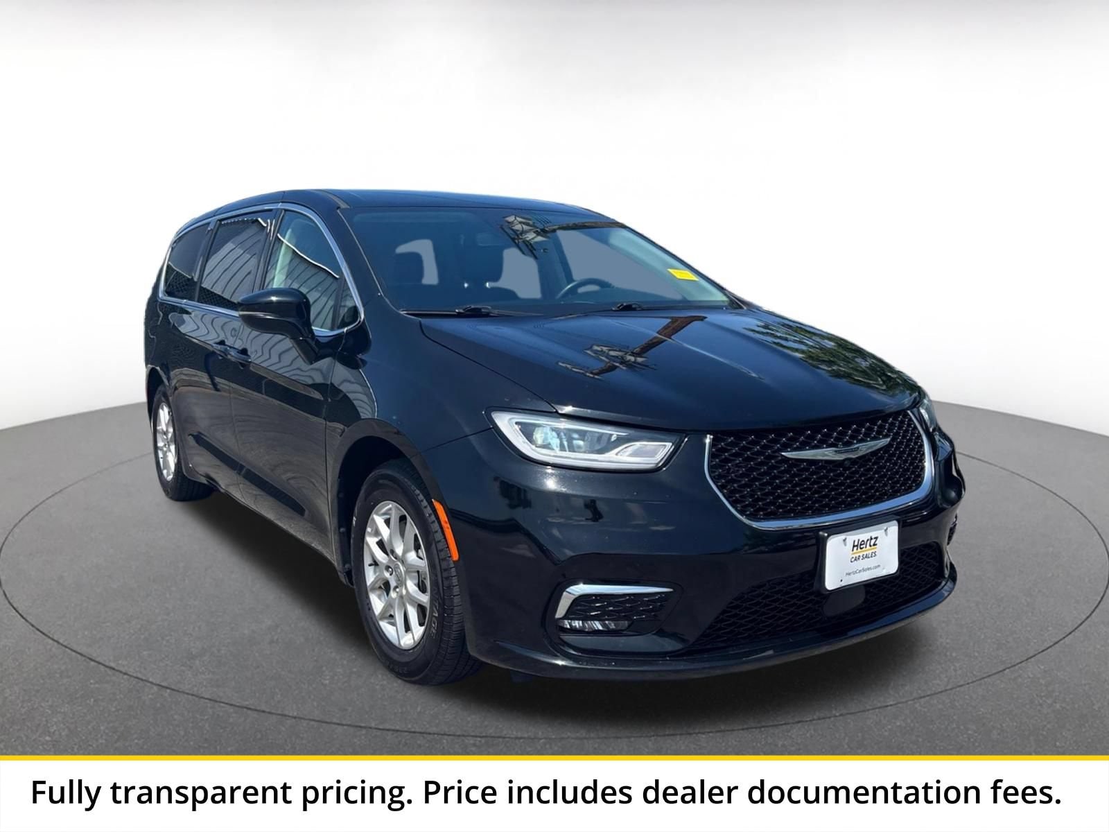 Thumbnail: 2024 Chrysler Pacifica - 1