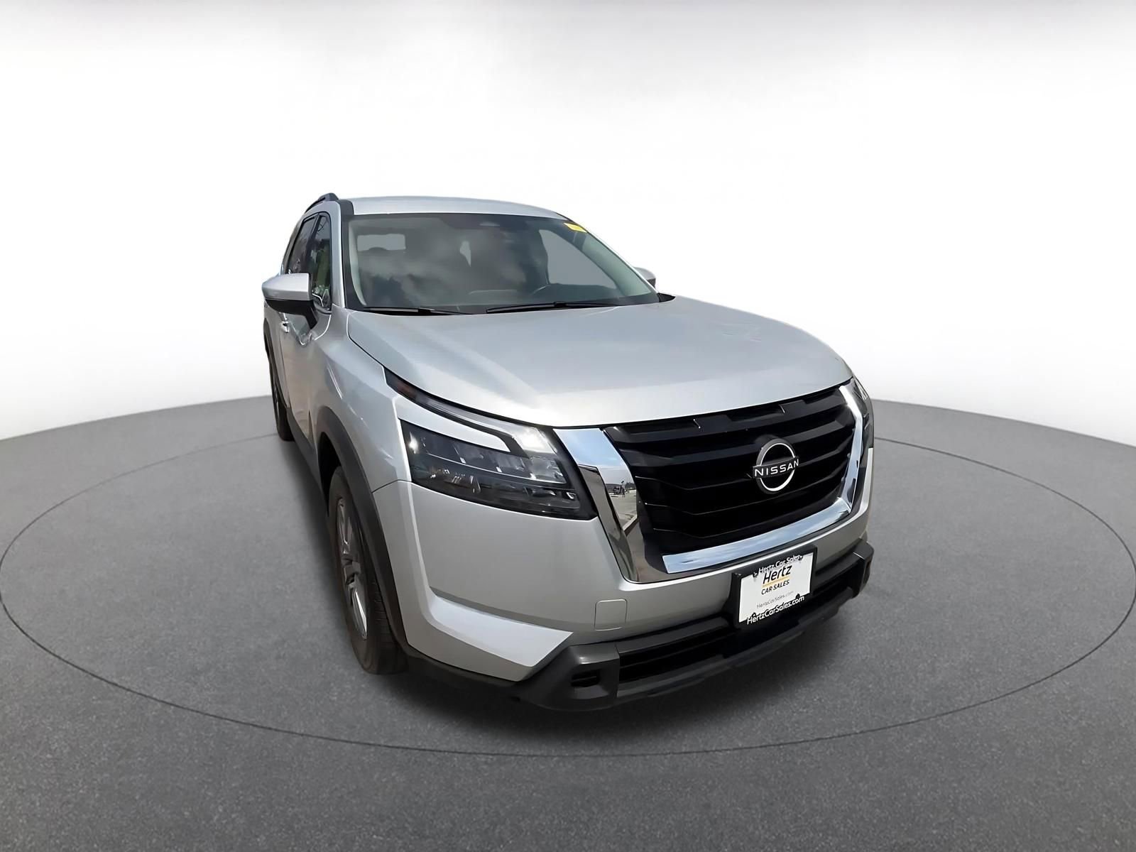 Thumbnail: 2025 Nissan Pathfinder - 2