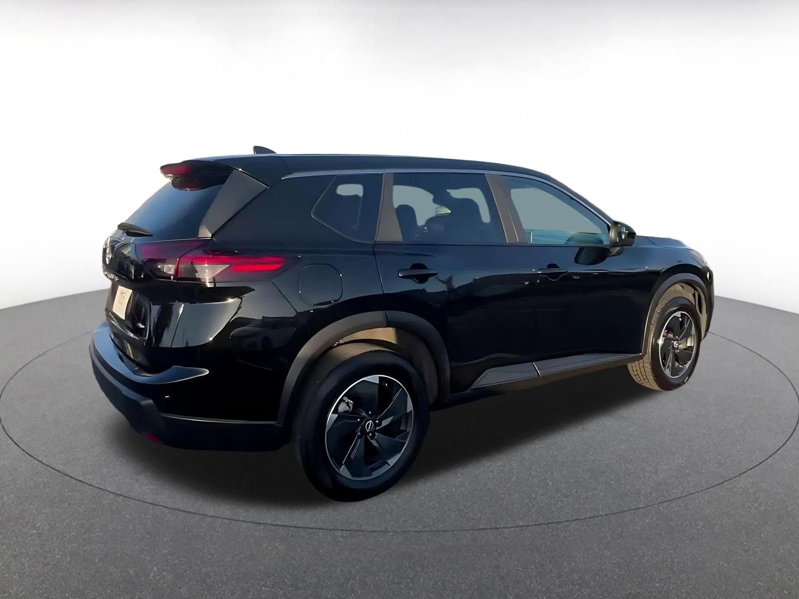 Thumbnail: 2025 Nissan Rogue - 15