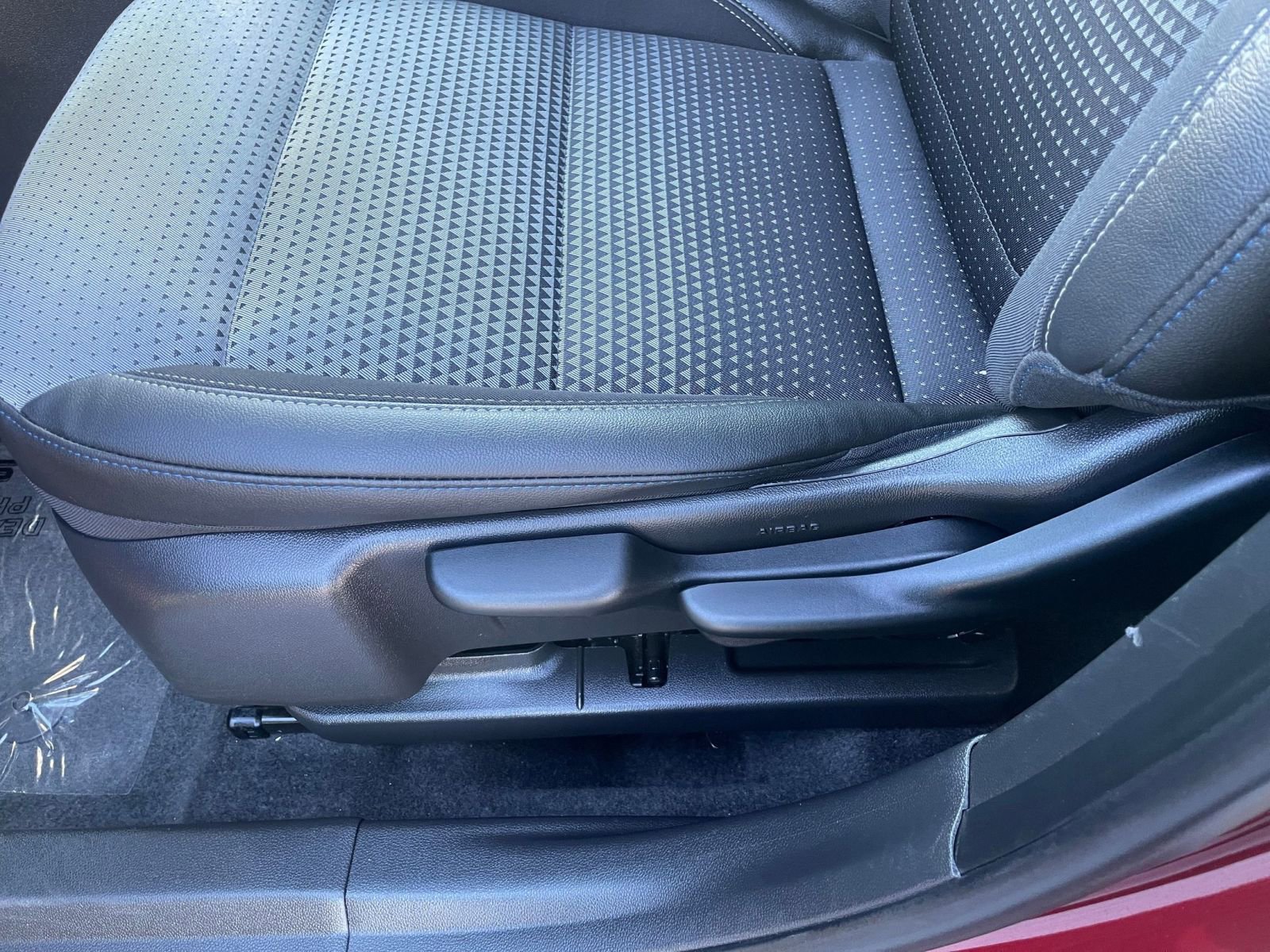 Thumbnail: 2025 Chevrolet Trax - 23