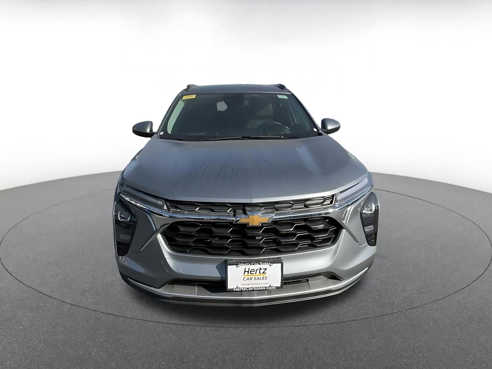 Thumbnail: 2025 Chevrolet Trax - 4