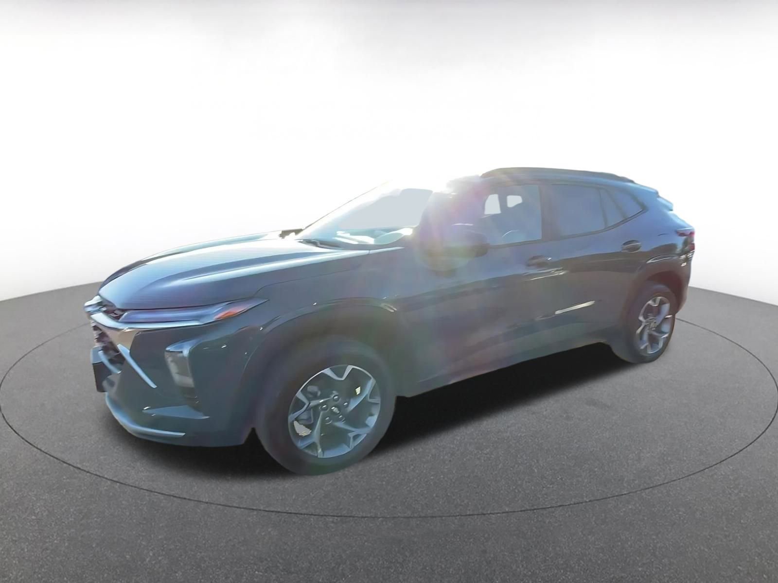 Thumbnail: 2025 Chevrolet Trax - 8