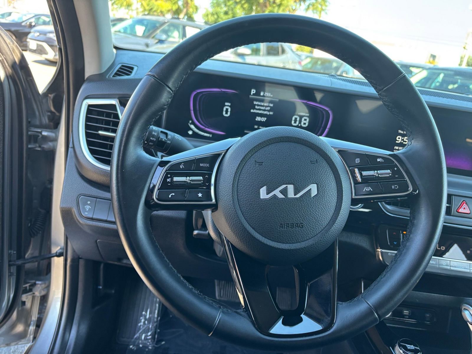 Thumbnail: 2025 Kia Seltos - 29