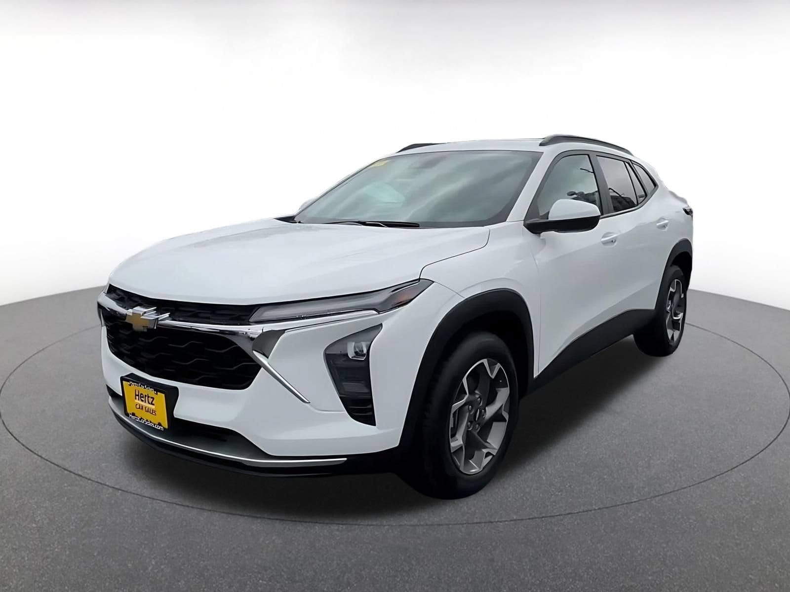 Thumbnail: 2025 Chevrolet Trax - 6