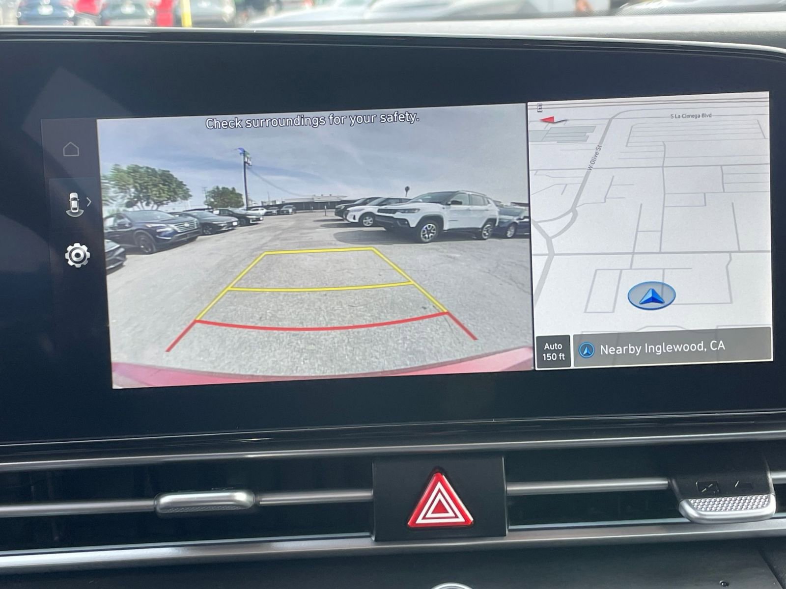 Thumbnail: 2025 Hyundai Elantra - 17