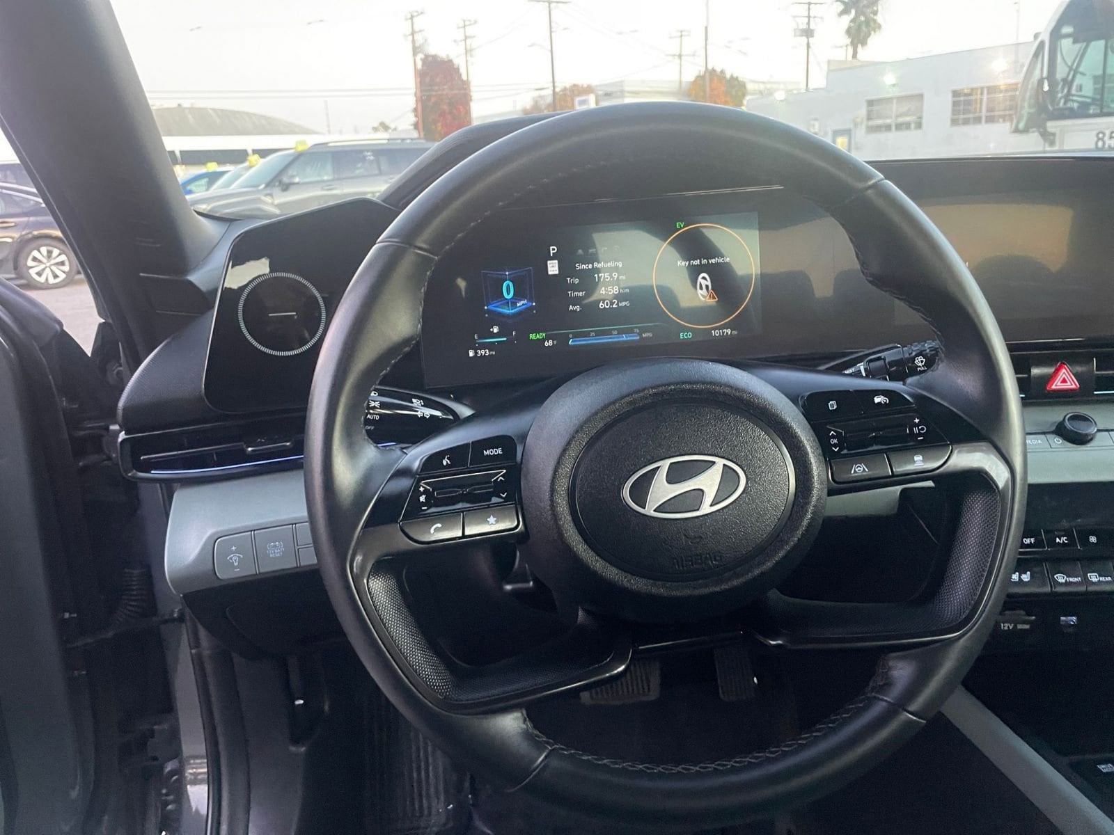 Thumbnail: 2025 Hyundai Elantra - 28