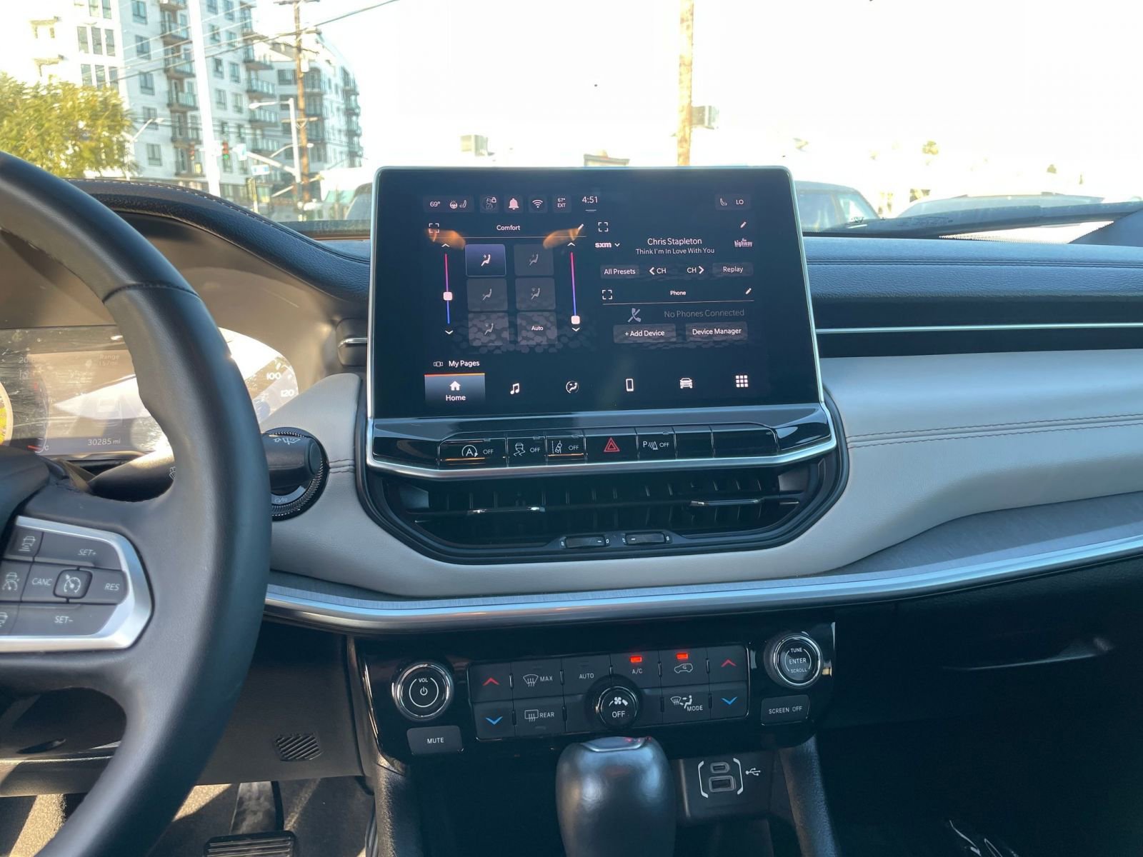 Thumbnail: 2025 Jeep Compass - 17