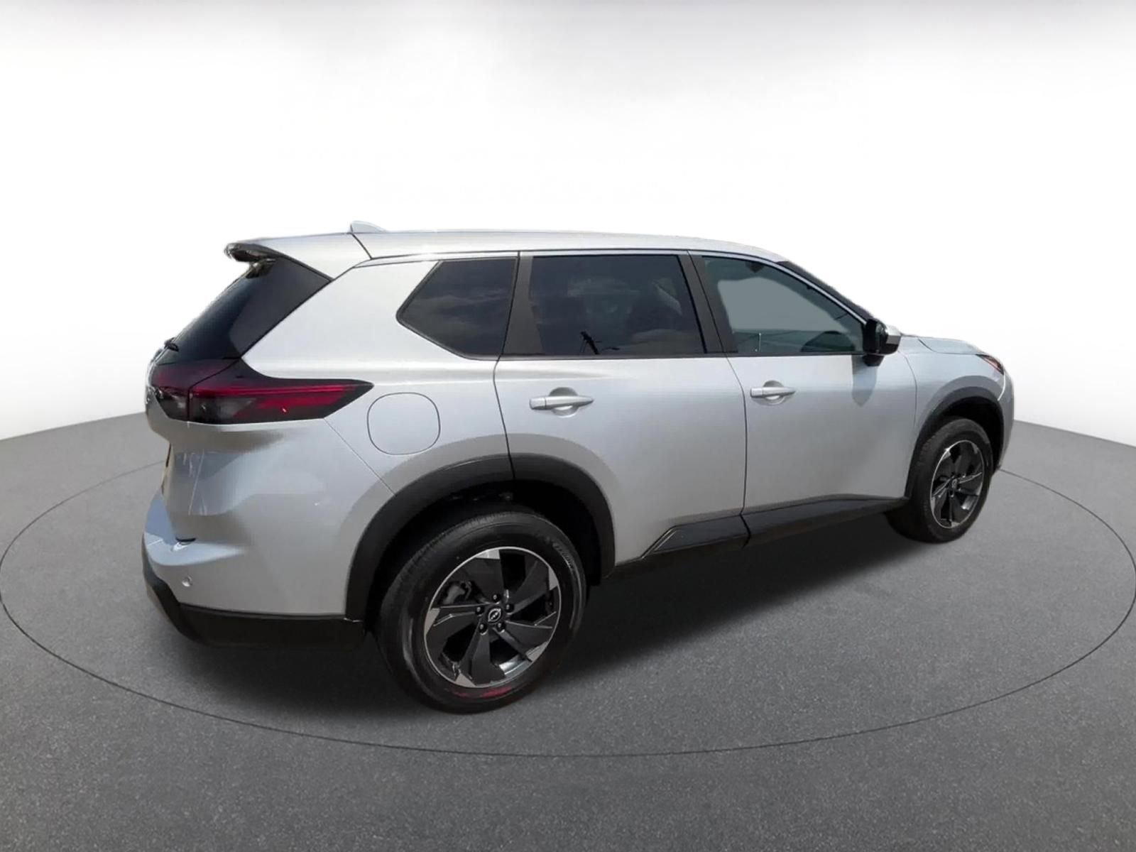 Thumbnail: 2025 Nissan Rogue - 14
