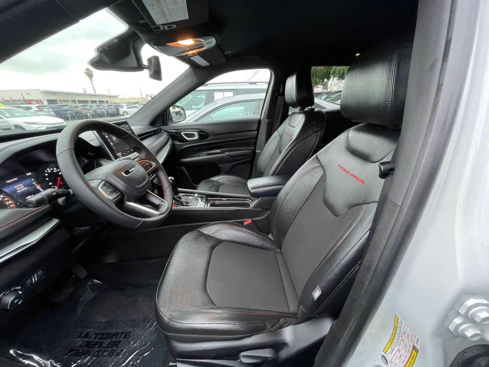 Thumbnail: 2025 Jeep Compass - 27