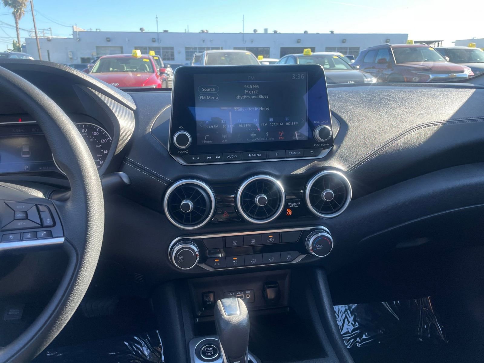 Thumbnail: 2025 Nissan Sentra - 17