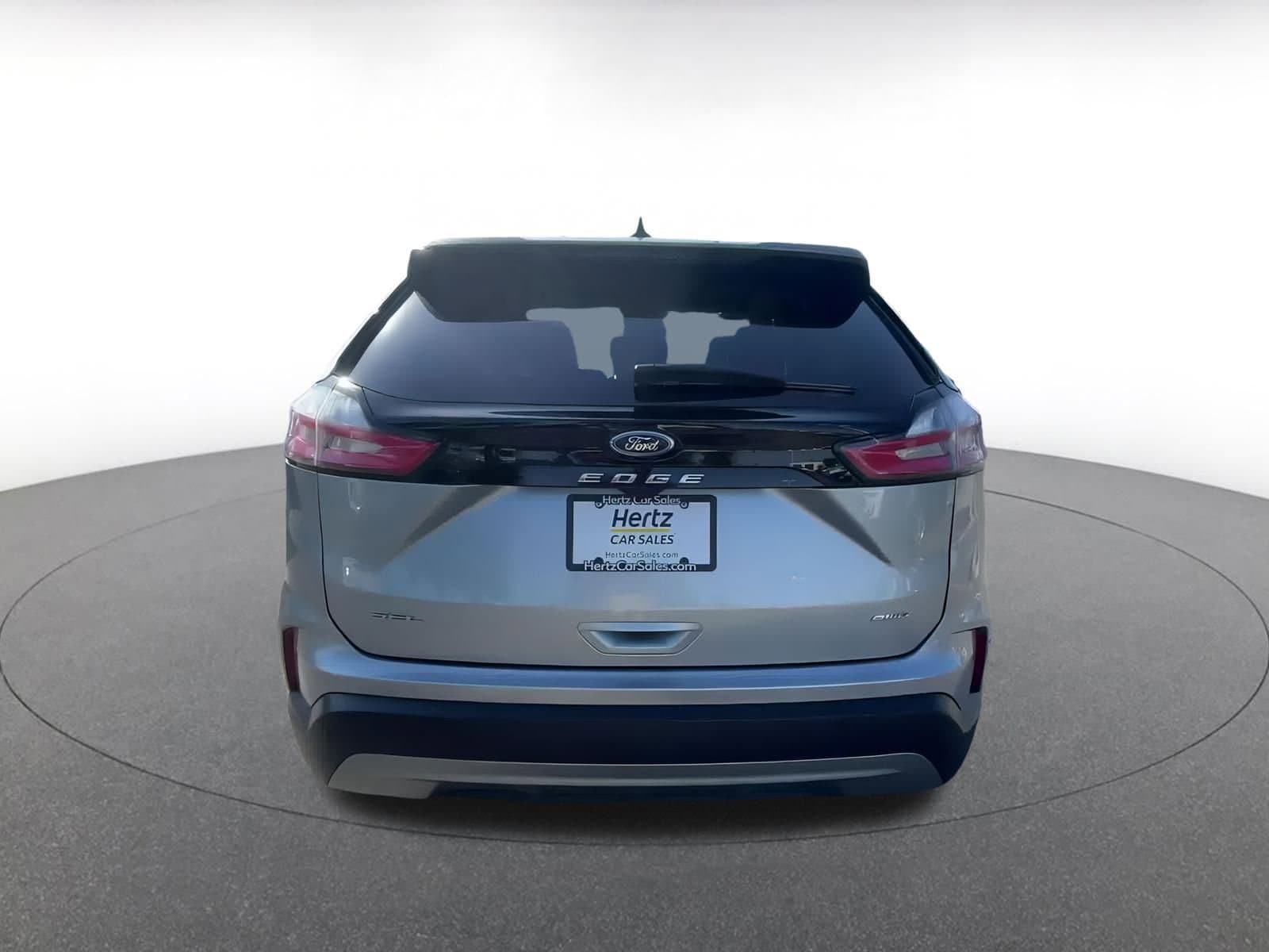 Thumbnail: 2023 Ford Edge - 12