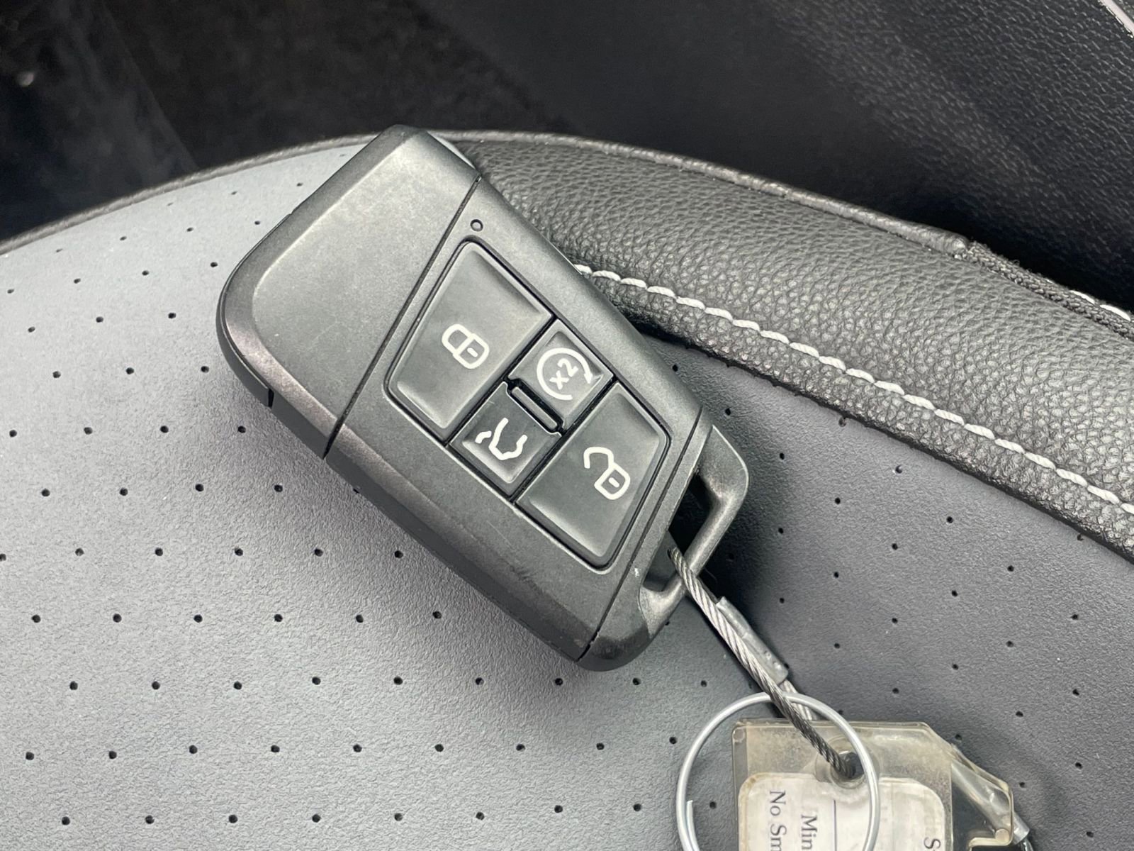 Thumbnail: 2025 Volkswagen Jetta - 22