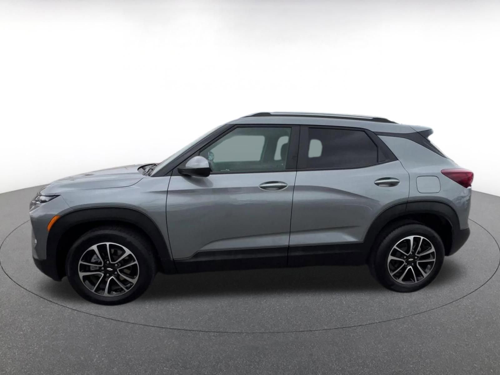 Thumbnail: 2025 Chevrolet TrailBlazer - 9