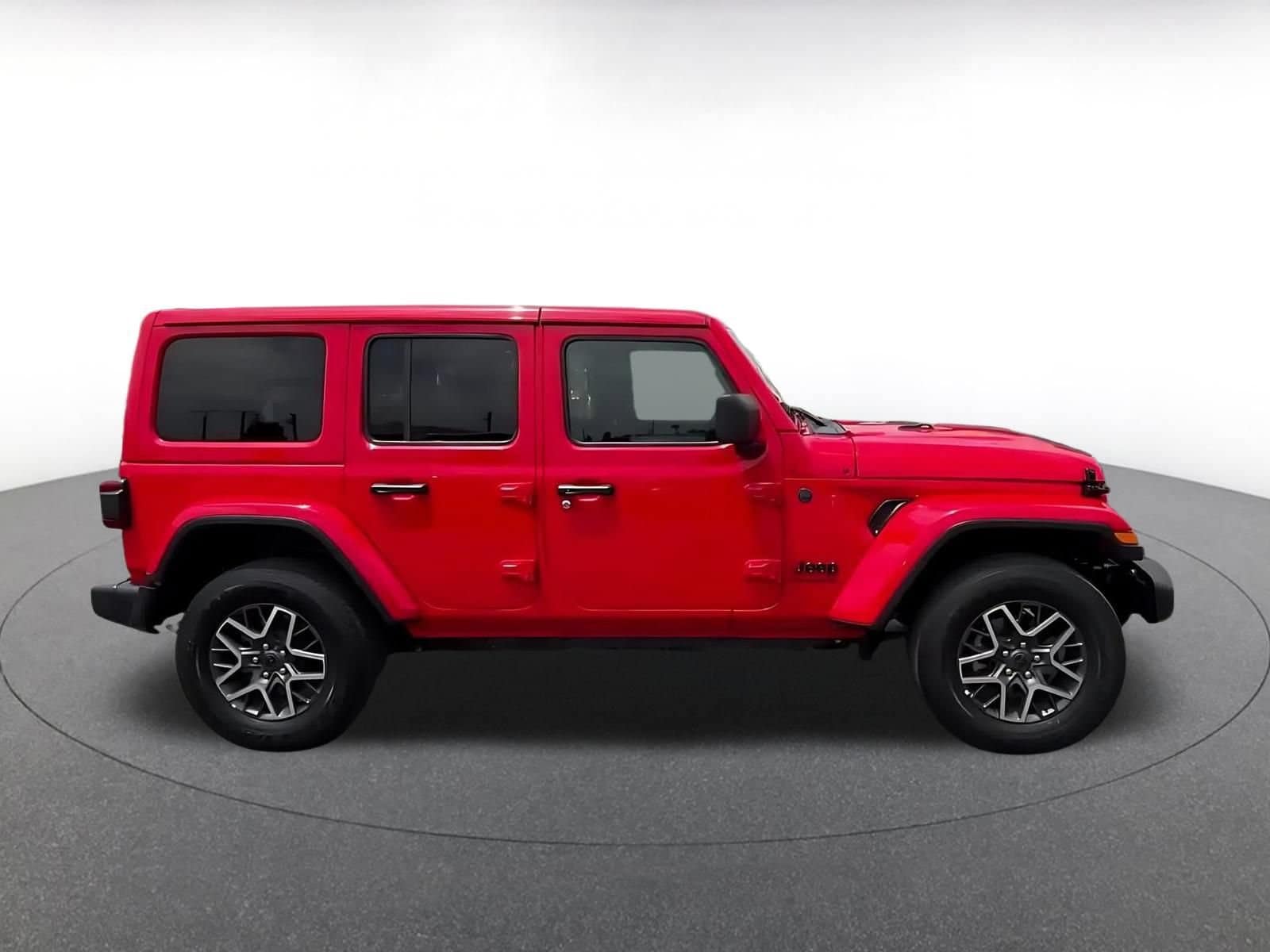 Thumbnail: 2025 Jeep Wrangler - 13