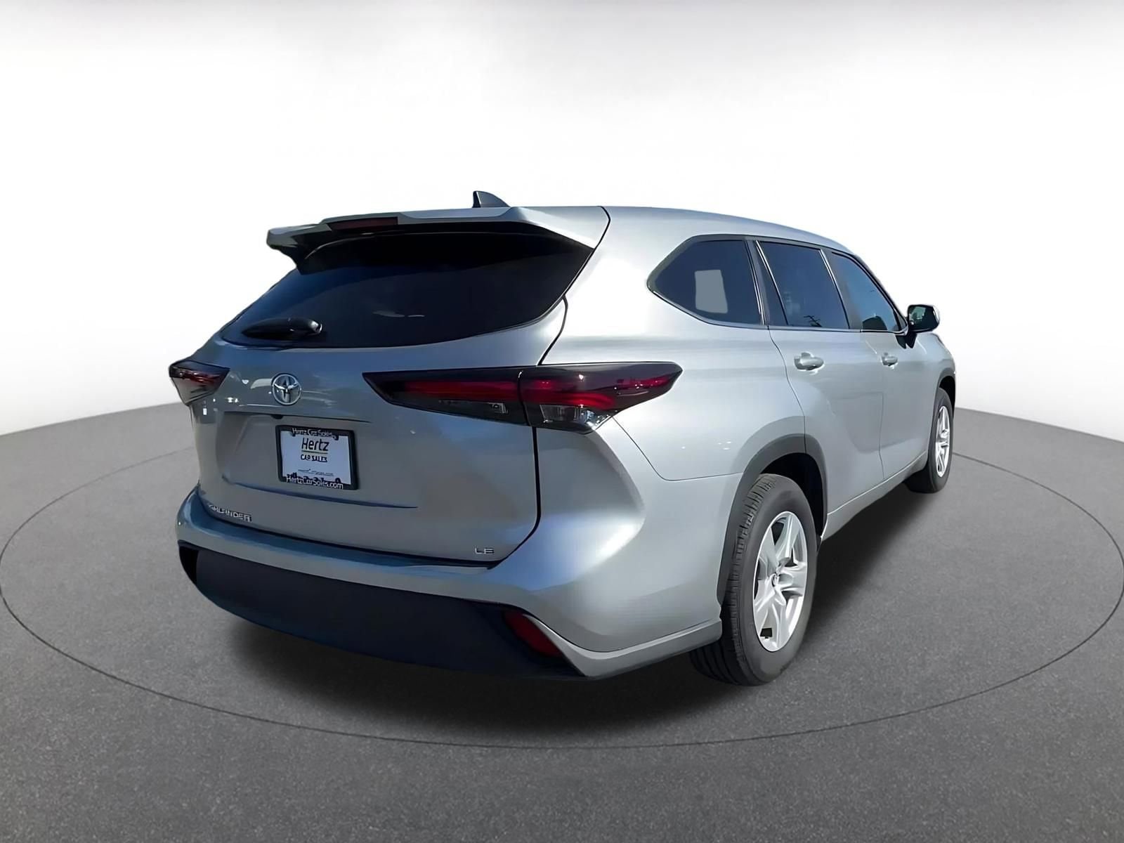 Thumbnail: 2025 Toyota Highlander - 14