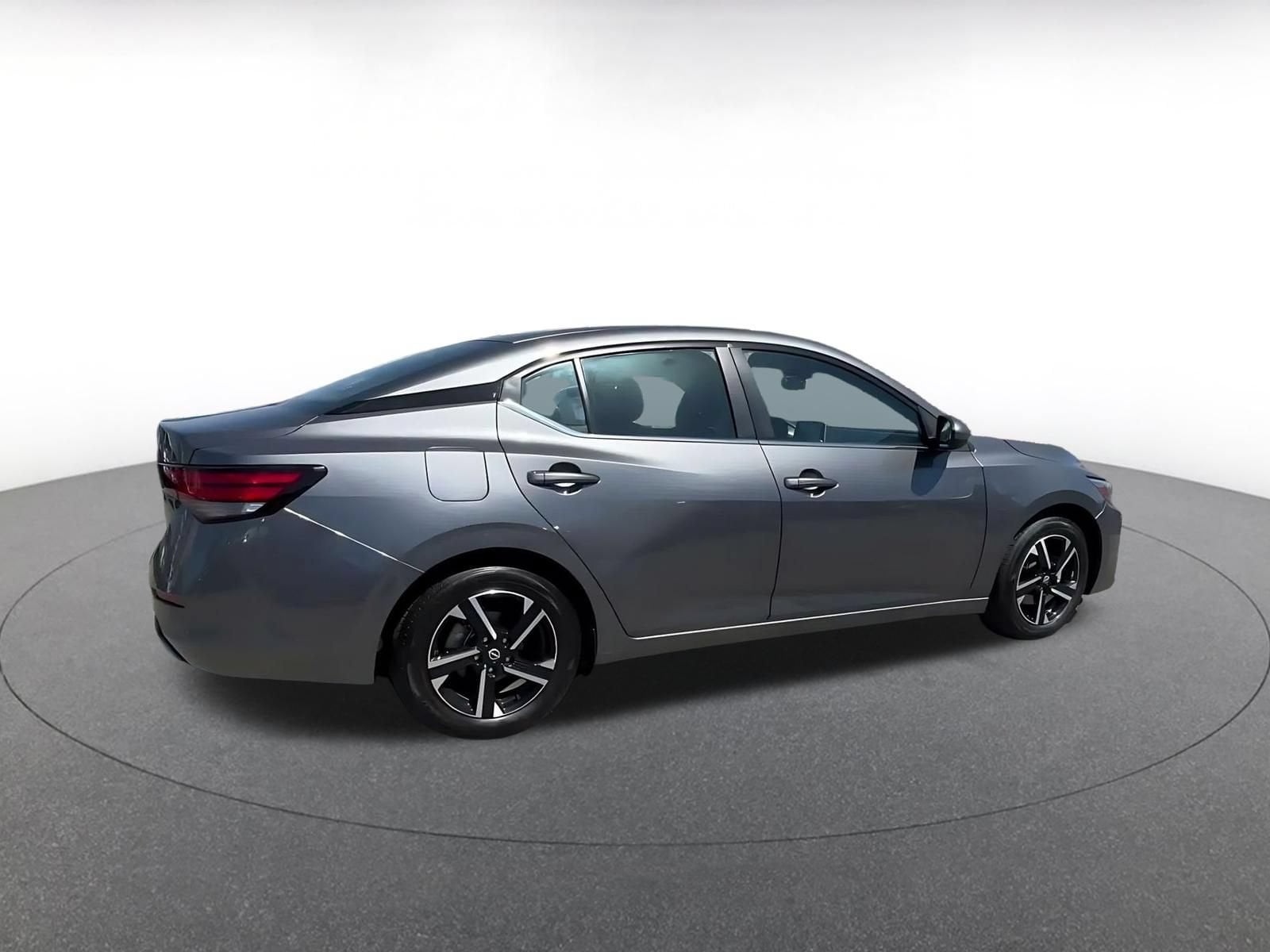 Thumbnail: 2025 Nissan Sentra - 12