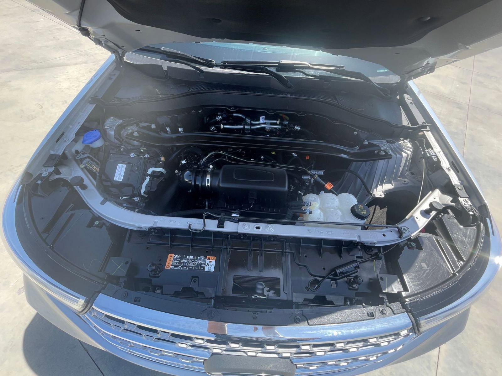 2023 Ford Explorer Limited 32