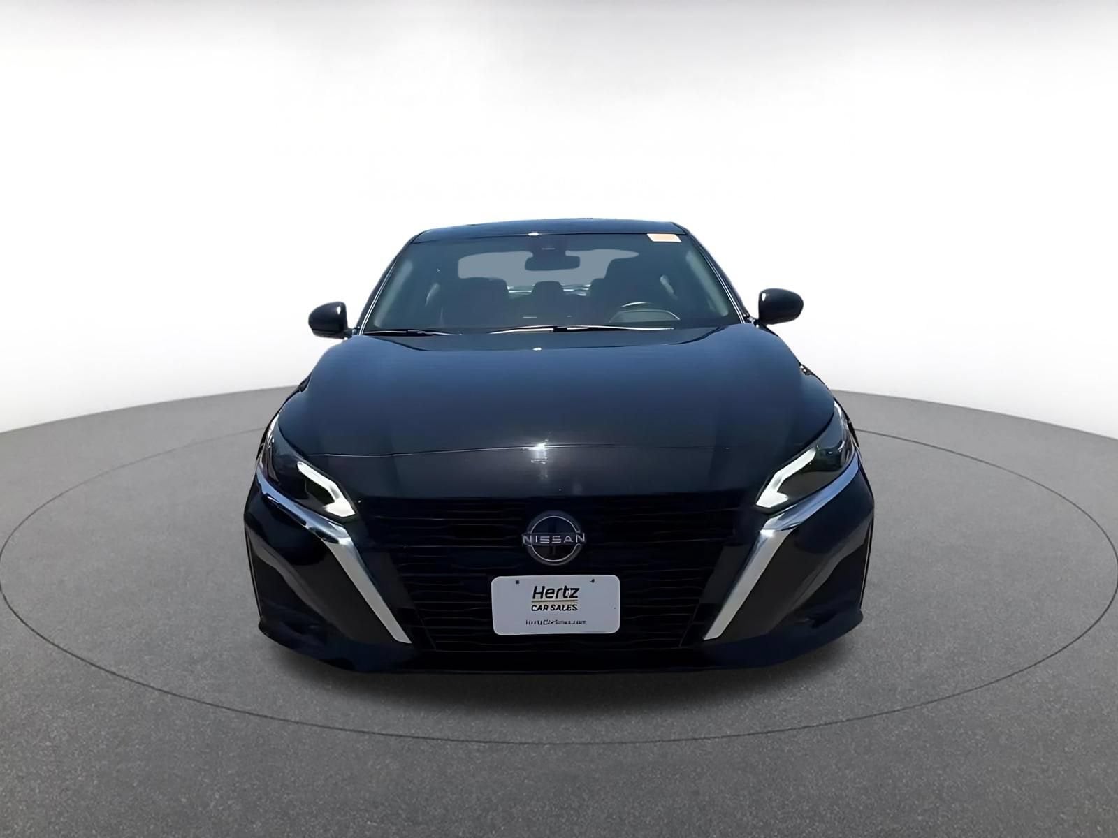 Thumbnail: 2025 Nissan Altima - 4