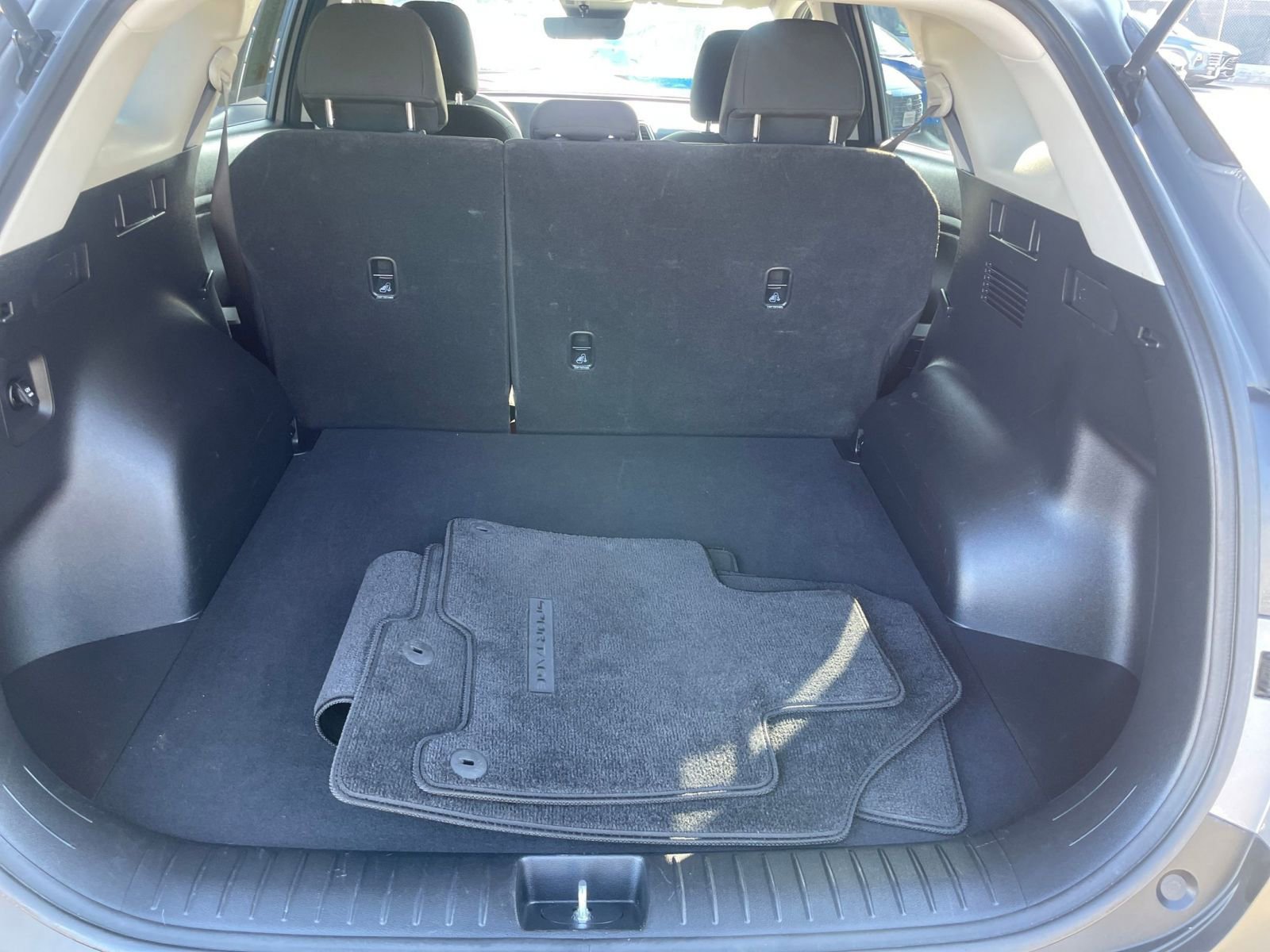 Thumbnail: 2025 Kia Sportage - 31