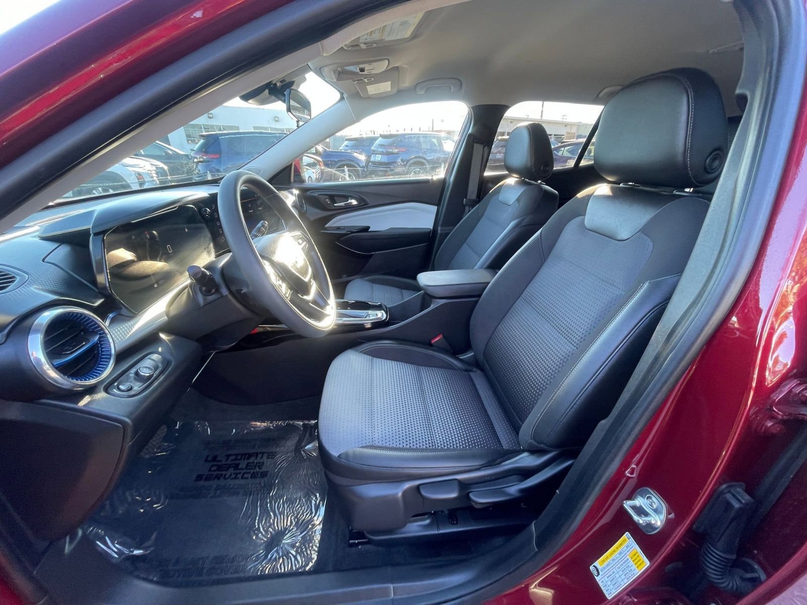 Thumbnail: 2025 Chevrolet Trax - 27